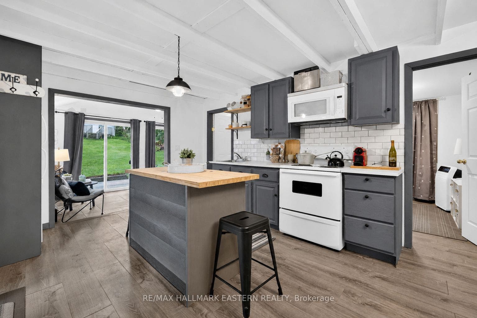 422 Island View Road, #9, Alnwick/Haldimand, Northumberland ON K0K 2X0 Virtually Staged