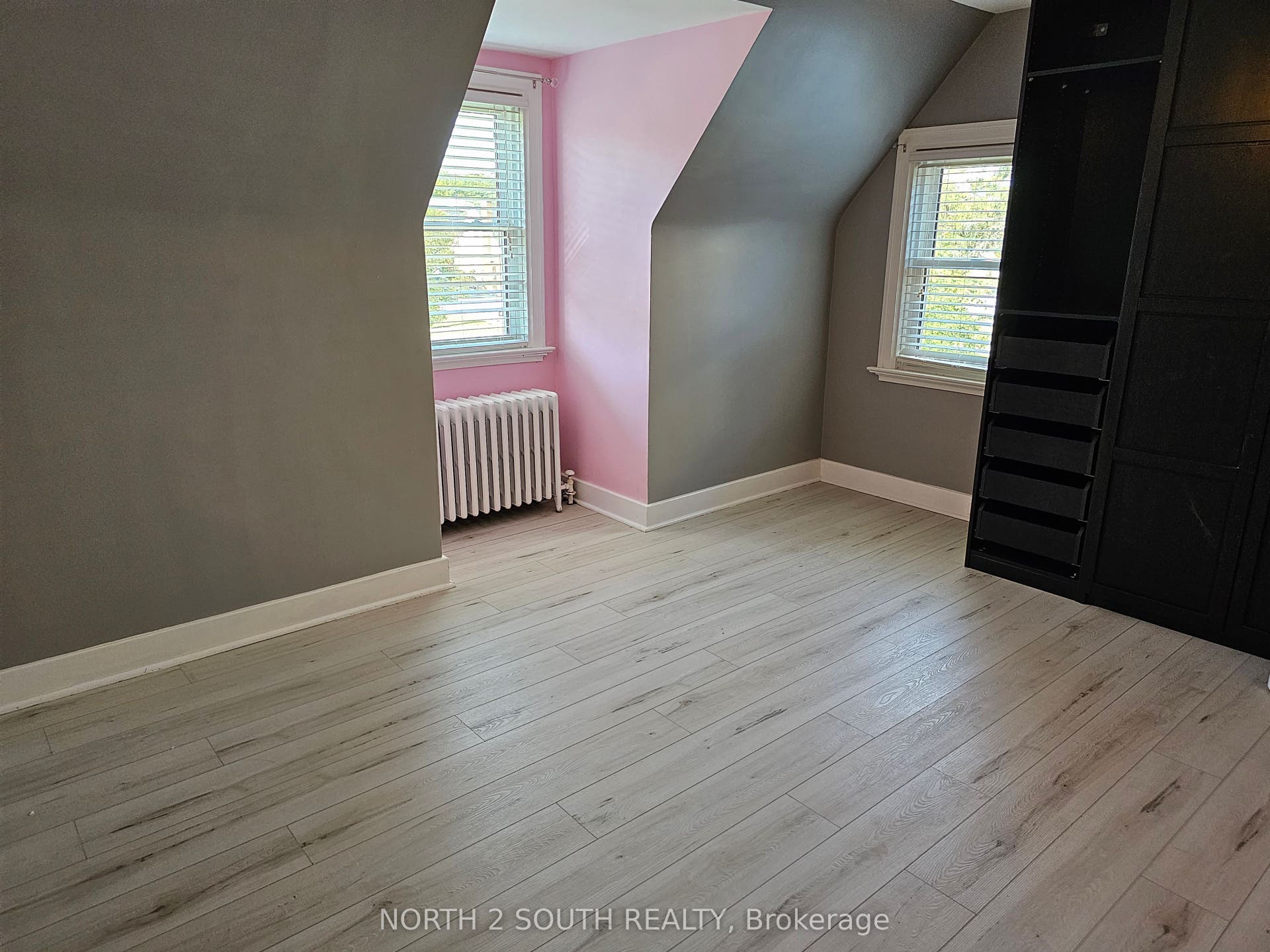 326 Erie Avenue, Brantford, Brantford ON N3S 2H8 326 Erie Avenue, Brantford, Brantford ON N3S 2H8