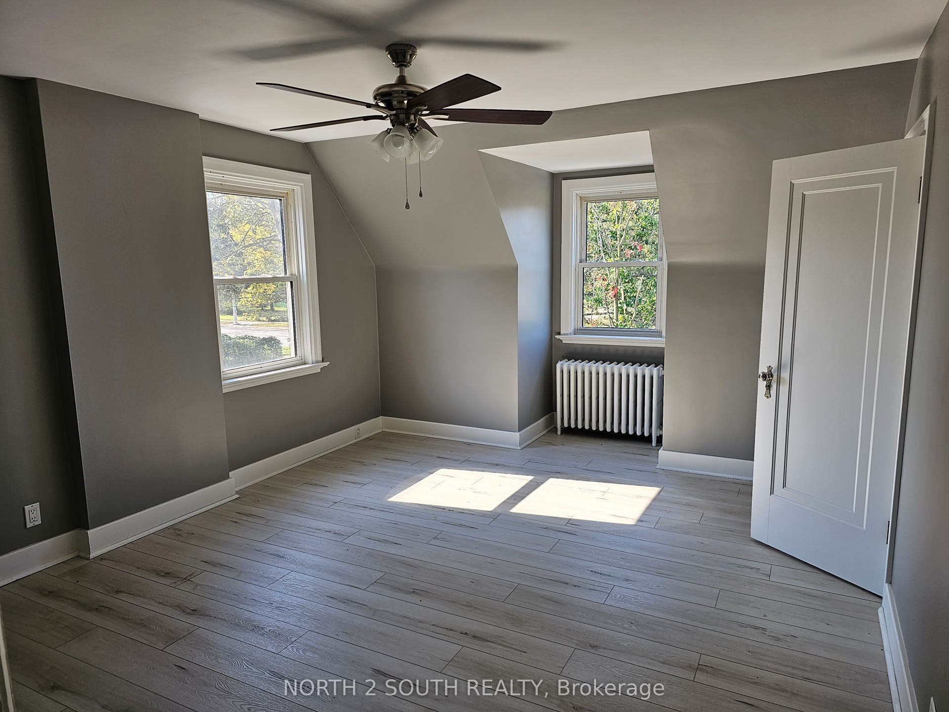 326 Erie Avenue, Brantford, Brantford ON N3S 2H8 326 Erie Avenue, Brantford, Brantford ON N3S 2H8