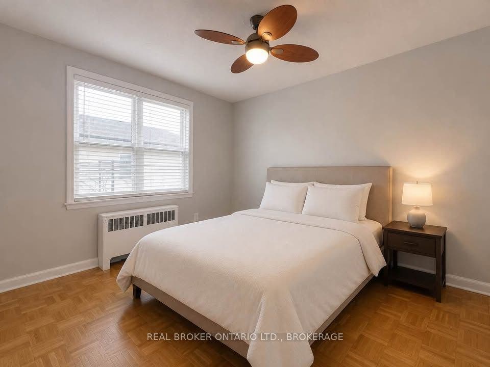 6-279 Helen St Helen Street, Kingston, Frontenac ON K7L 4P6 6-279 Helen St Helen Street, Kingston, Frontenac ON K7L 4P6