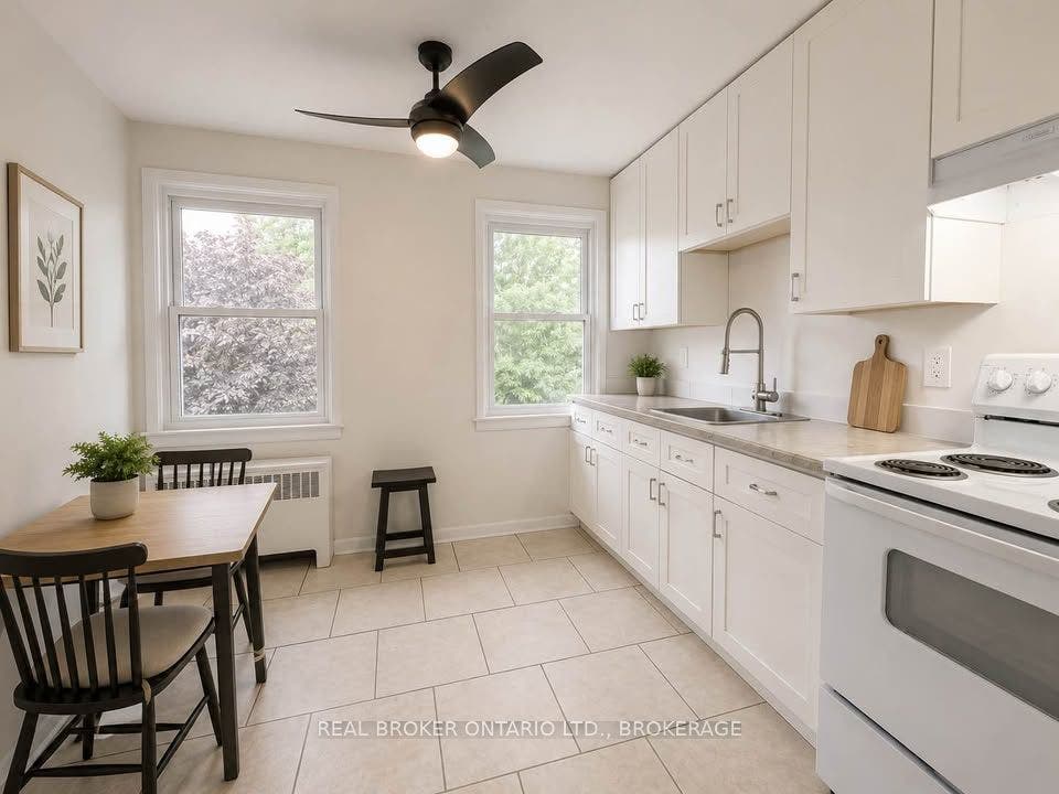 6-279 Helen St Helen Street, Kingston, Frontenac ON K7L 4P6 6-279 Helen St Helen Street, Kingston, Frontenac ON K7L 4P6