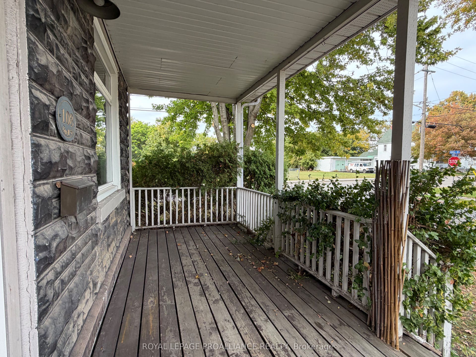 108 Buell Street, Brockville, Leeds And Grenville ON K6V 4Y6 108 Buell Street, Brockville, Leeds And Grenville ON K6V 4Y6