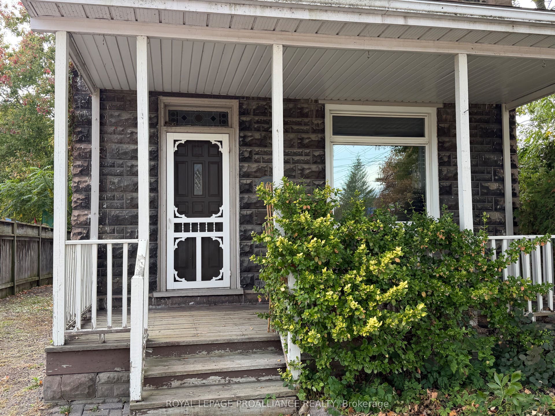 108 Buell Street, Brockville, Leeds And Grenville ON K6V 4Y6 108 Buell Street, Brockville, Leeds And Grenville ON K6V 4Y6