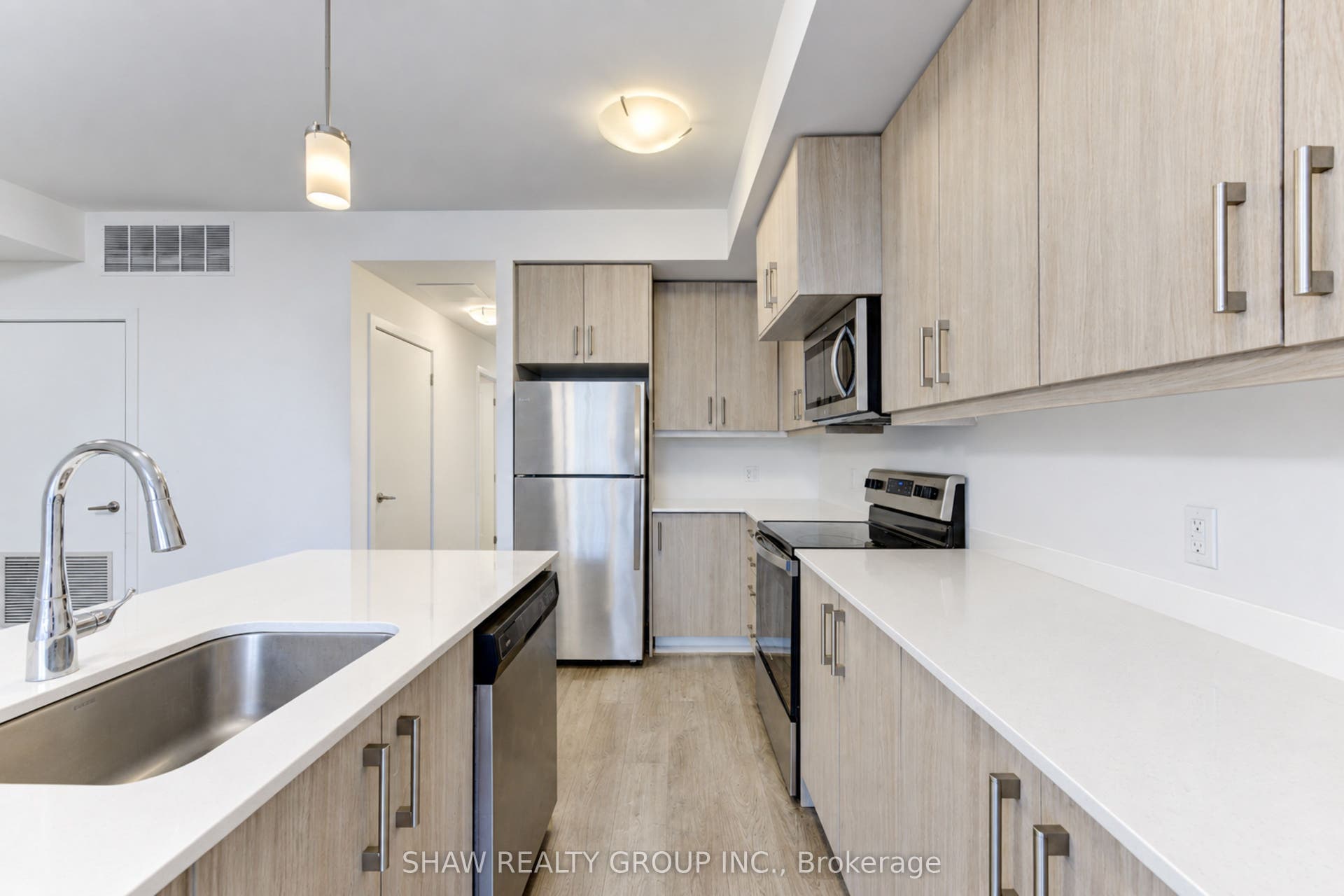 10 Palace Street, #D16, Kitchener, Waterloo ON N2E 0J3 10 Palace Street, #D16, Kitchener, Waterloo ON N2E 0J3