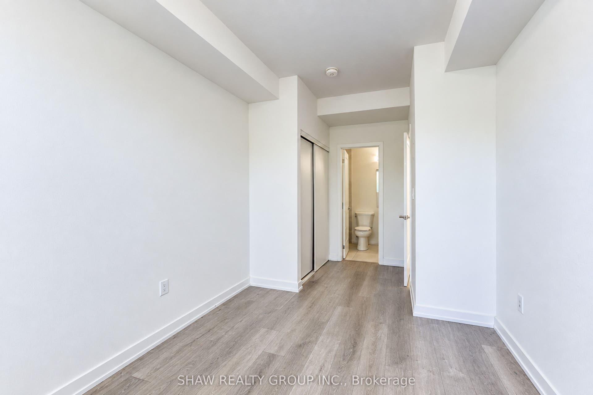 10 Palace Street, #D16, Kitchener, Waterloo ON N2E 0J3 10 Palace Street, #D16, Kitchener, Waterloo ON N2E 0J3