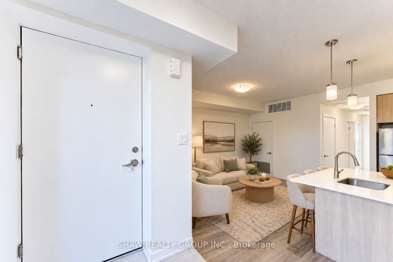 10 Palace Street, #D16, Kitchener, Waterloo ON N2E 0J3 Dig Staging