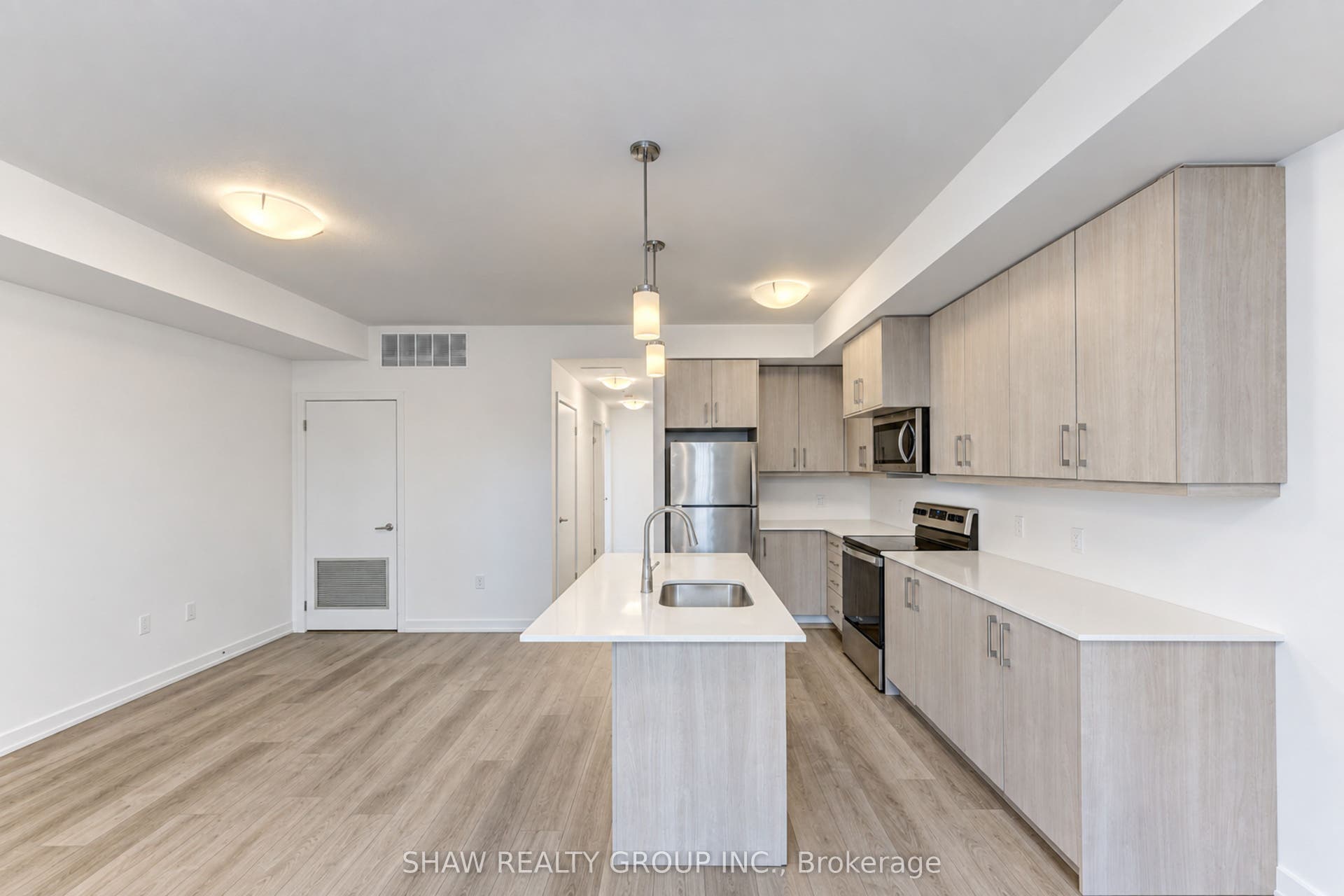 10 Palace Street, #D16, Kitchener, Waterloo ON N2E 0J3 10 Palace Street, #D16, Kitchener, Waterloo ON N2E 0J3