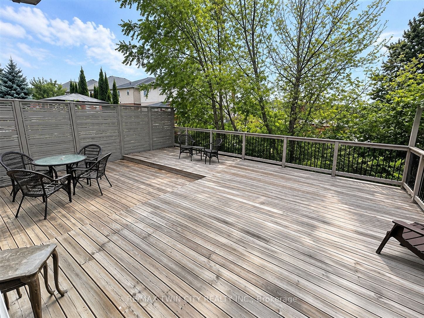920 Marl Meadow Court, Kitchener, Waterloo ON N2R 1L4 920 Marl Meadow Court, Kitchener, Waterloo ON N2R 1L4