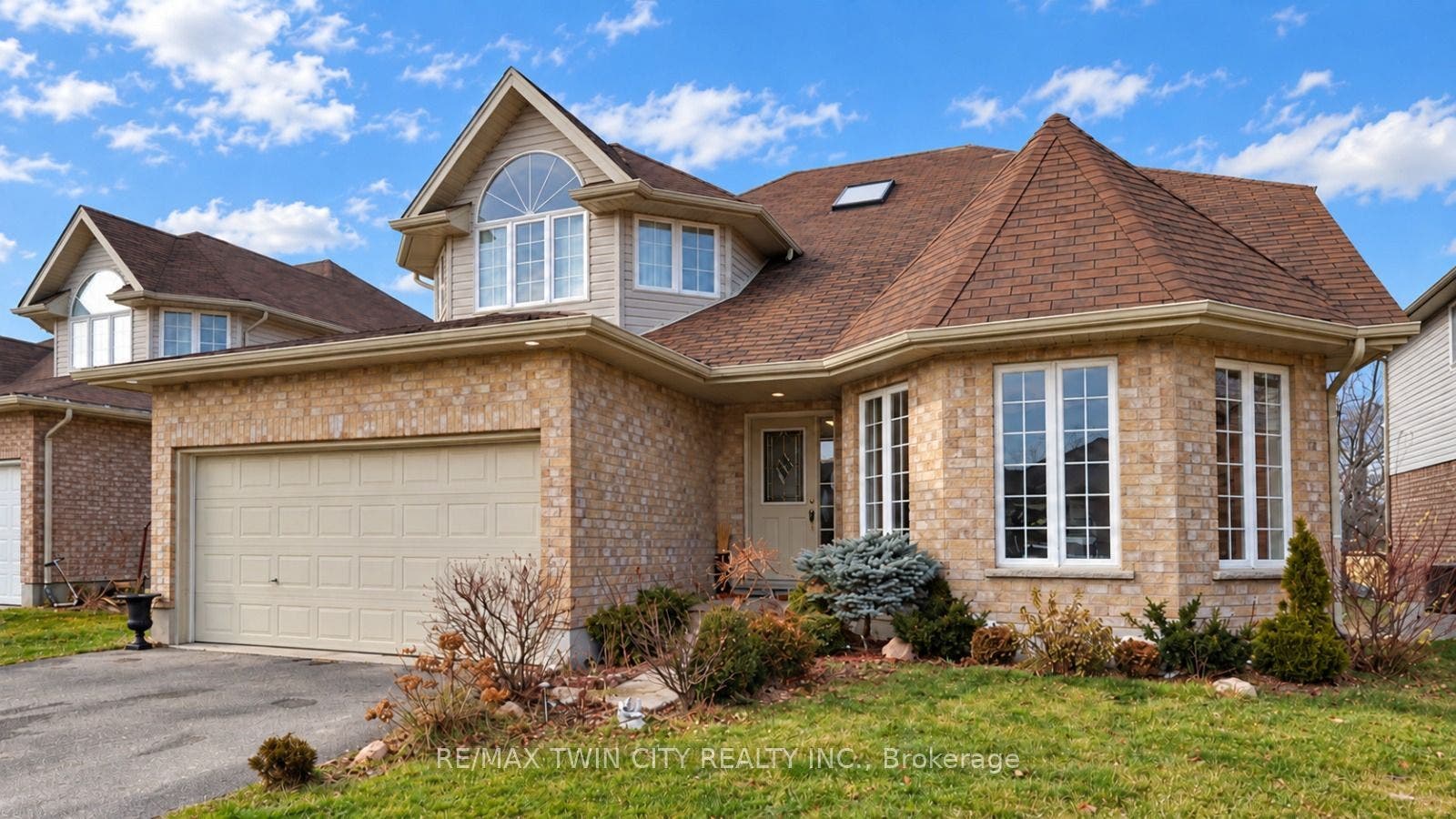 920 Marl Meadow Court, Kitchener, Waterloo ON N2R 1L4 920 Marl Meadow Court, Kitchener, Waterloo ON N2R 1L4