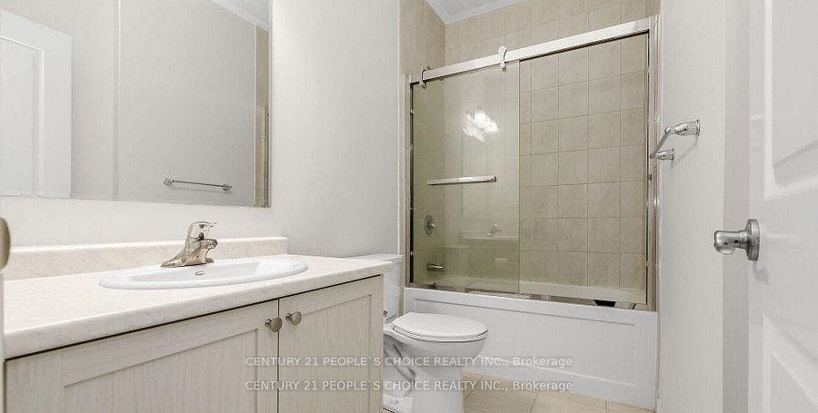 25 Isherwood Avenue, #C 43, Cambridge, Waterloo ON N1R 0E2 25 Isherwood Avenue, #C 43, Cambridge, Waterloo ON N1R 0E2