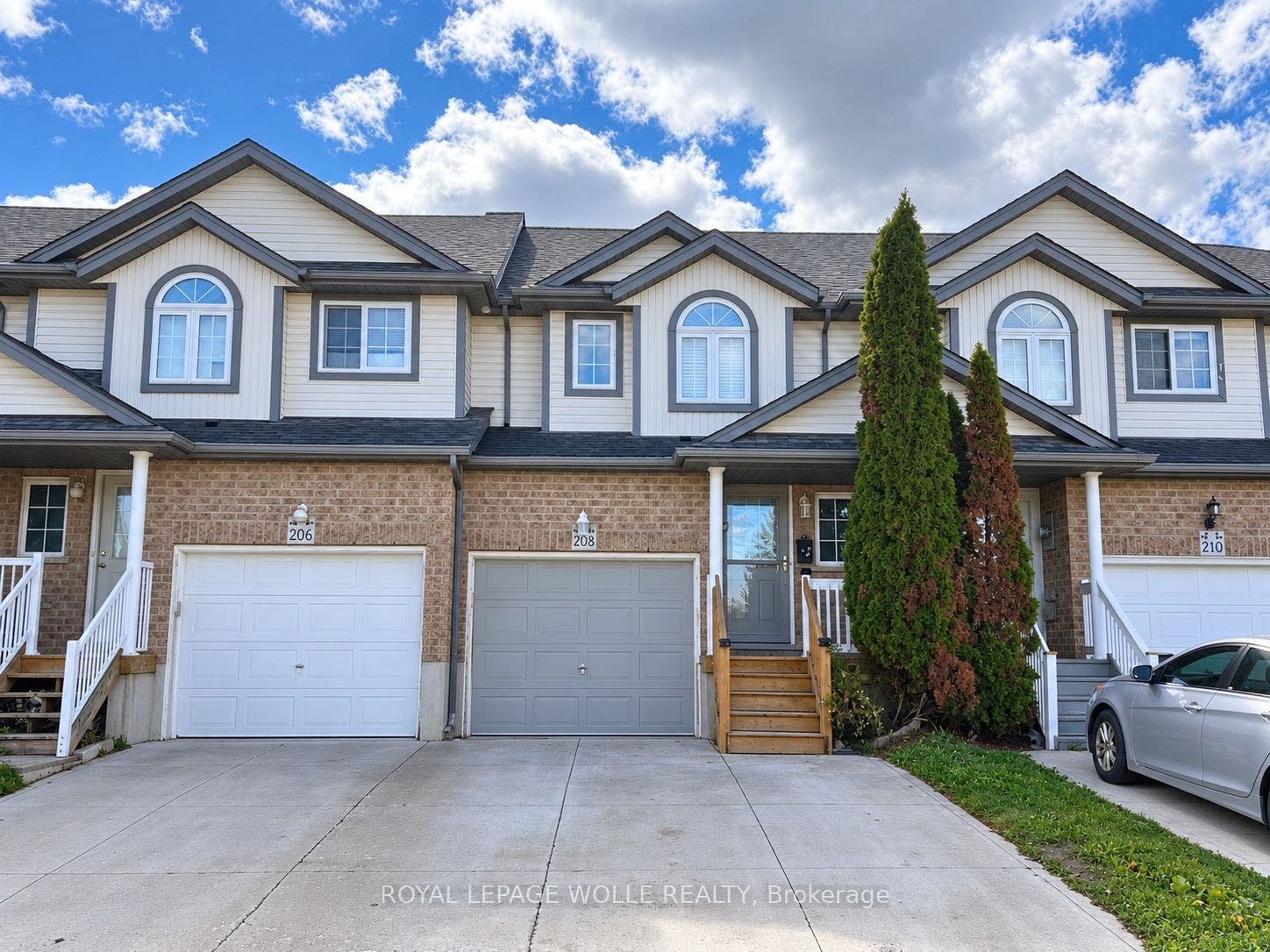 208 Activa Avenue, Kitchener, Waterloo ON N2E 3T8 208 Activa Avenue, Kitchener, Waterloo ON N2E 3T8