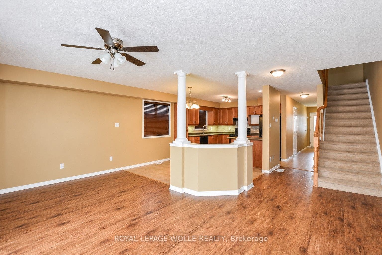 16 Frankfurt Street, Kitchener, Waterloo ON N2R 1T5 16 Frankfurt Street, Kitchener, Waterloo ON N2R 1T5