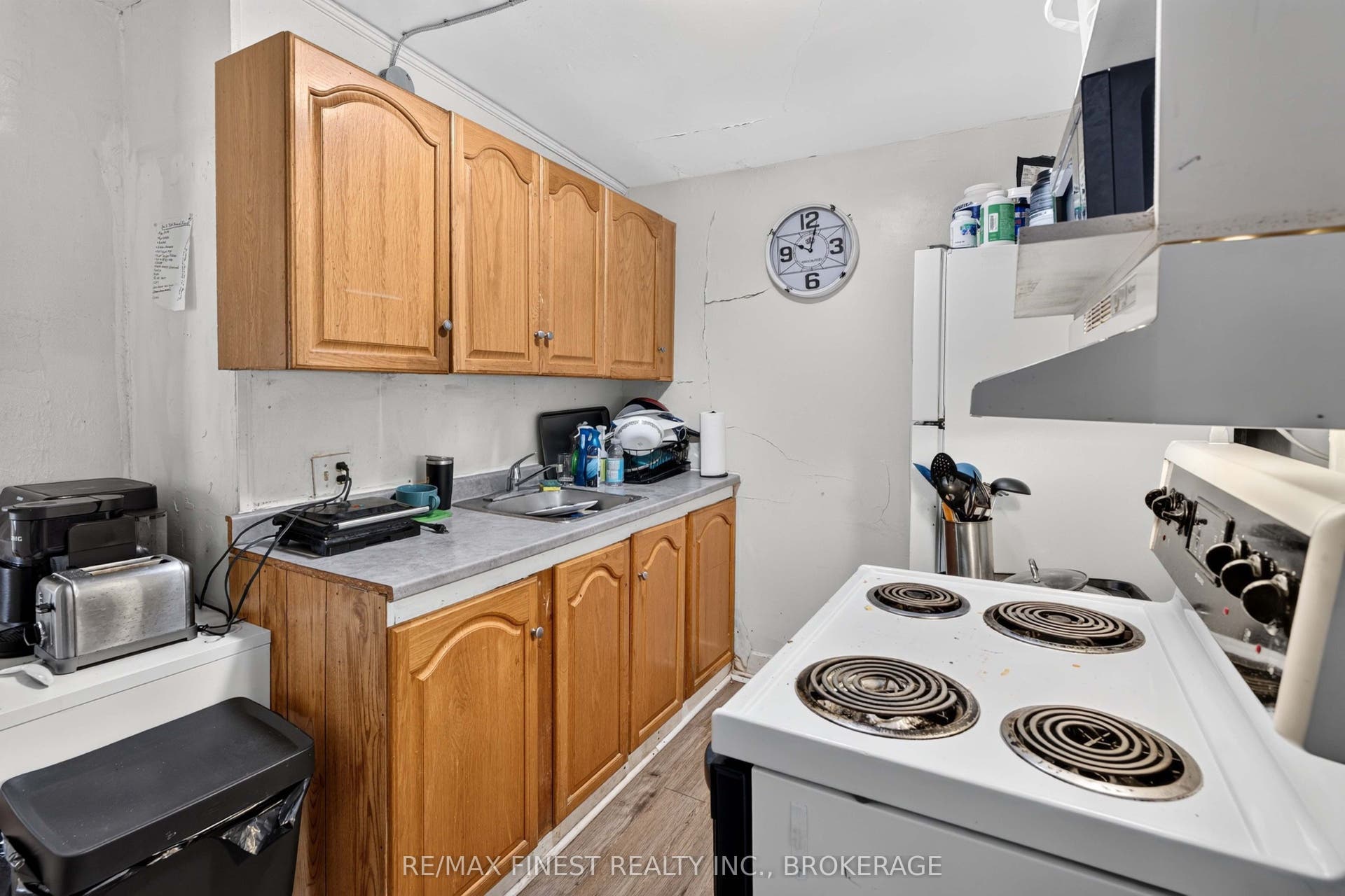 364 Brock Street, Kingston, Frontenac ON K7L 1T1