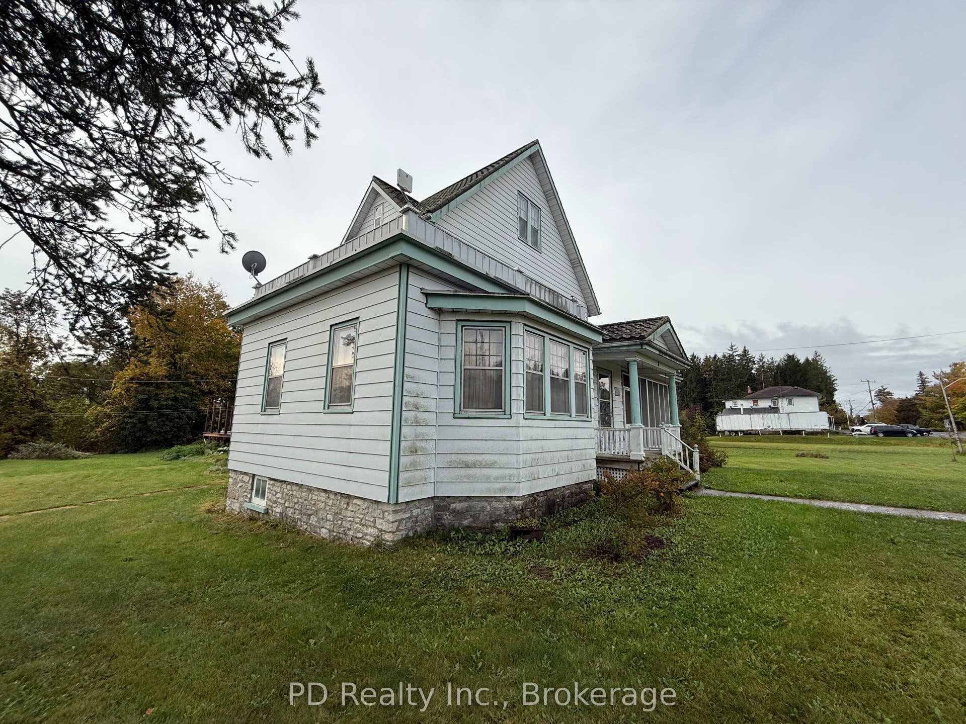 8 Private (Deloro) Road, Marmora And Lake, Hastings ON K0K 2M0 8 Private (Deloro) Road, Marmora And Lake, Hastings ON K0K 2M0