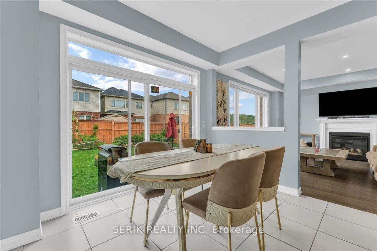 51 GEORGINA Street, Kitchener, Waterloo ON N2R 0S6 51 GEORGINA Street, Kitchener, Waterloo ON N2R 0S6