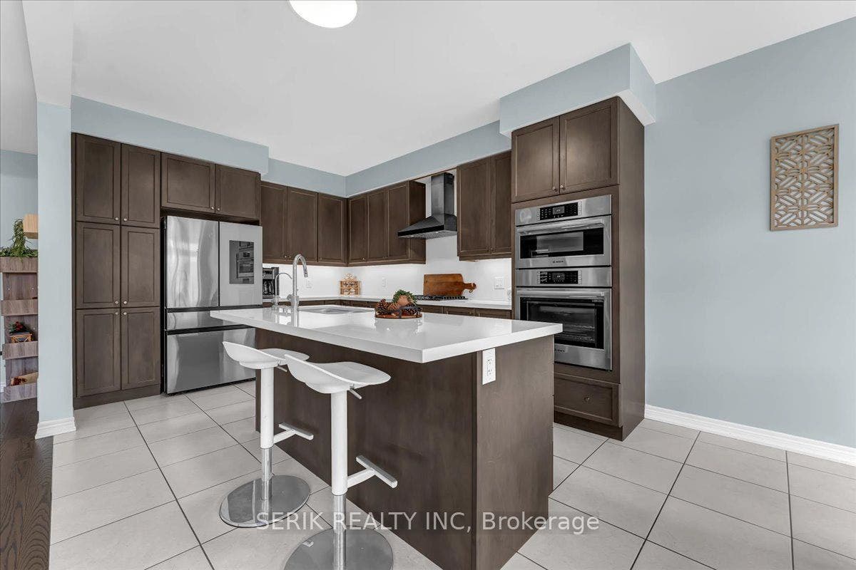 51 GEORGINA Street, Kitchener, Waterloo ON N2R 0S6 51 GEORGINA Street, Kitchener, Waterloo ON N2R 0S6