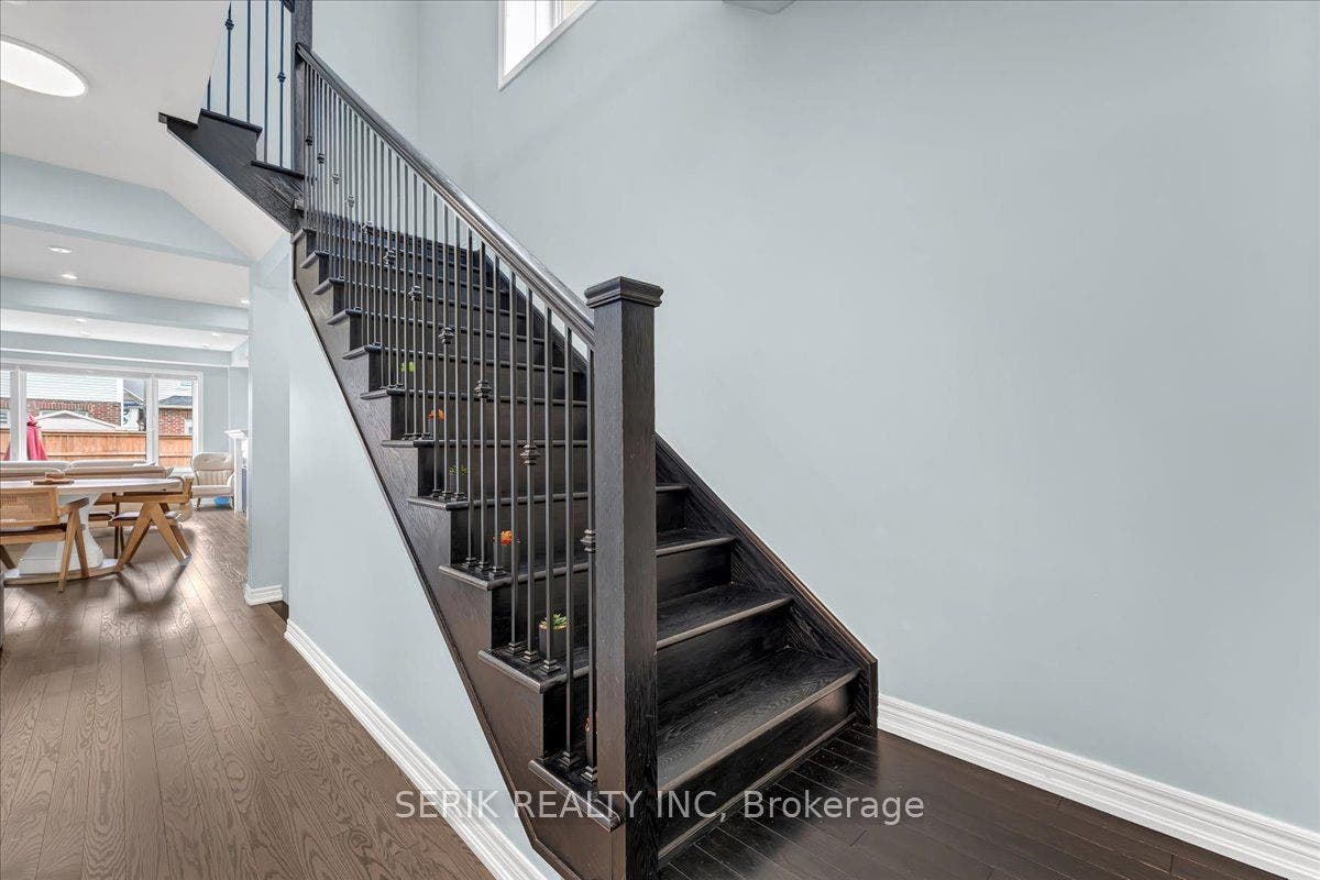 51 GEORGINA Street, Kitchener, Waterloo ON N2R 0S6 51 GEORGINA Street, Kitchener, Waterloo ON N2R 0S6