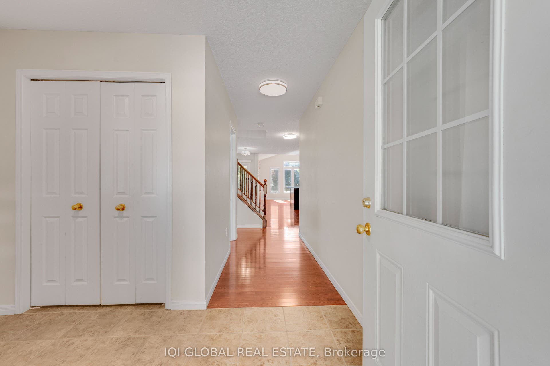 565 Wild Iris Avenue, Waterloo, Waterloo ON N2V 2X5 565 Wild Iris Avenue, Waterloo, Waterloo ON N2V 2X5