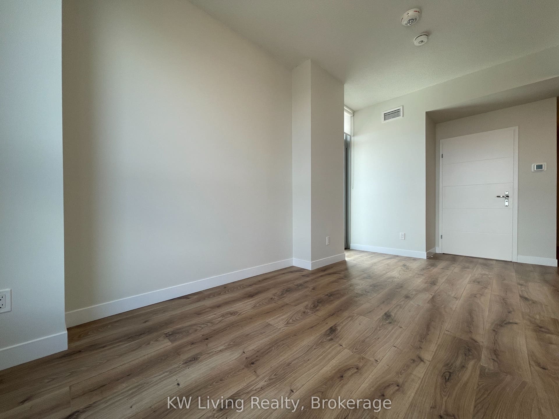 60 Frederick Street, #3202, Kitchener, Waterloo ON N2H 0C7 60 Frederick Street, #3202, Kitchener, Waterloo ON N2H 0C7
