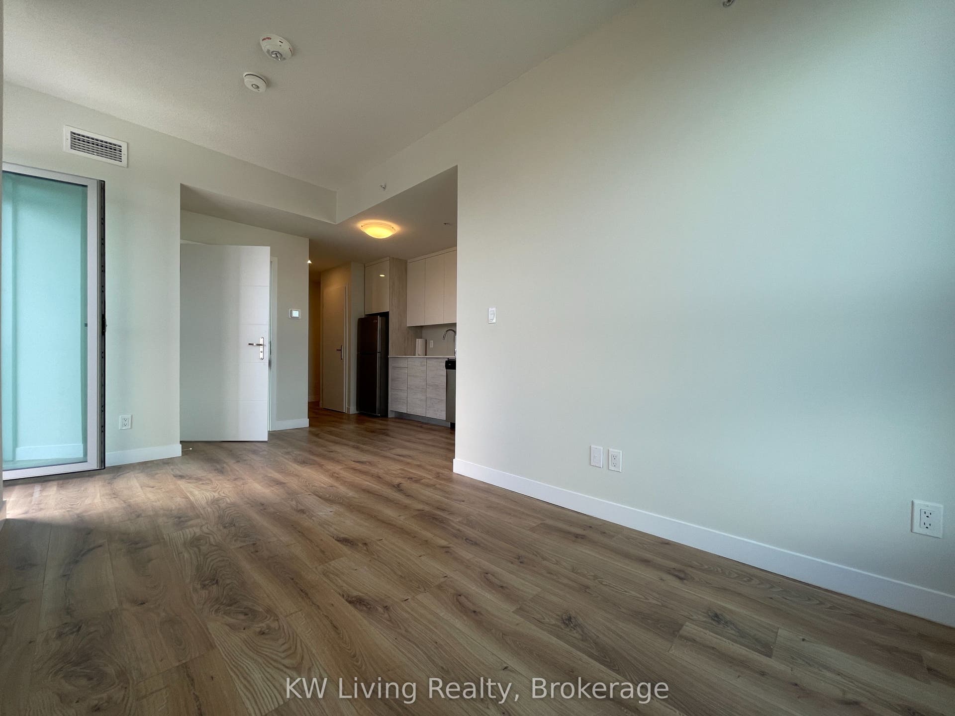60 Frederick Street, #3202, Kitchener, Waterloo ON N2H 0C7 60 Frederick Street, #3202, Kitchener, Waterloo ON N2H 0C7