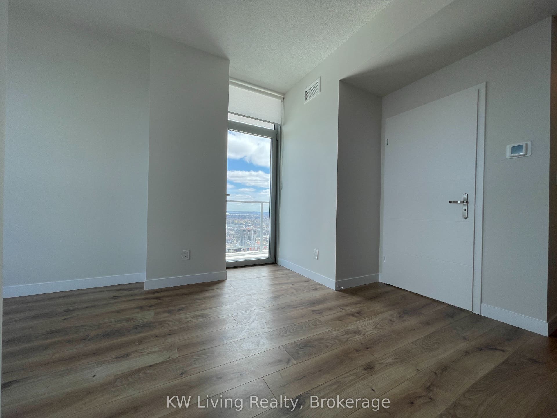 60 Frederick Street, #3202, Kitchener, Waterloo ON N2H 0C7 60 Frederick Street, #3202, Kitchener, Waterloo ON N2H 0C7
