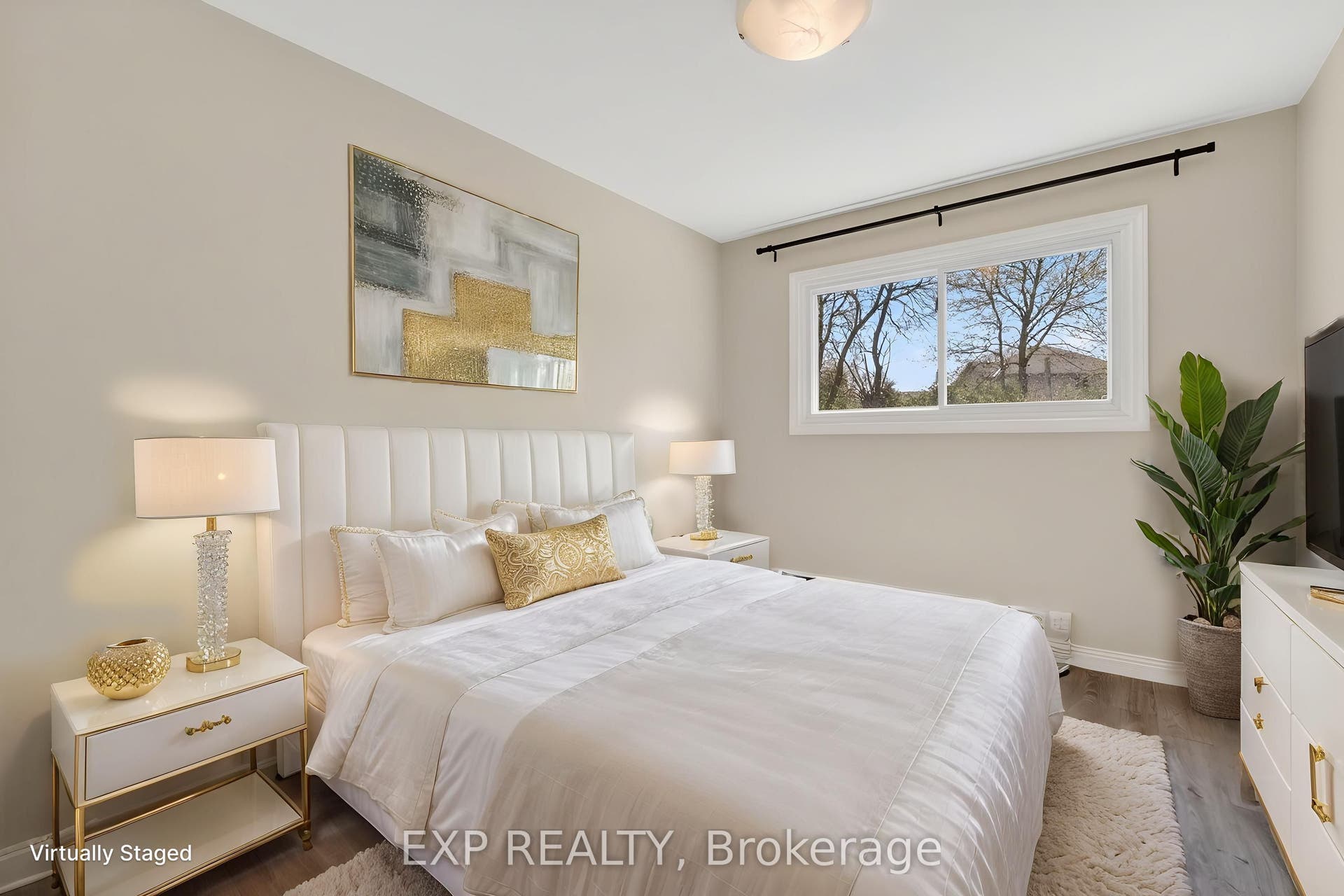 81 Kenwood Drive, Kitchener, Waterloo ON N2B 3H3 81 Kenwood Drive, Kitchener, Waterloo ON N2B 3H3