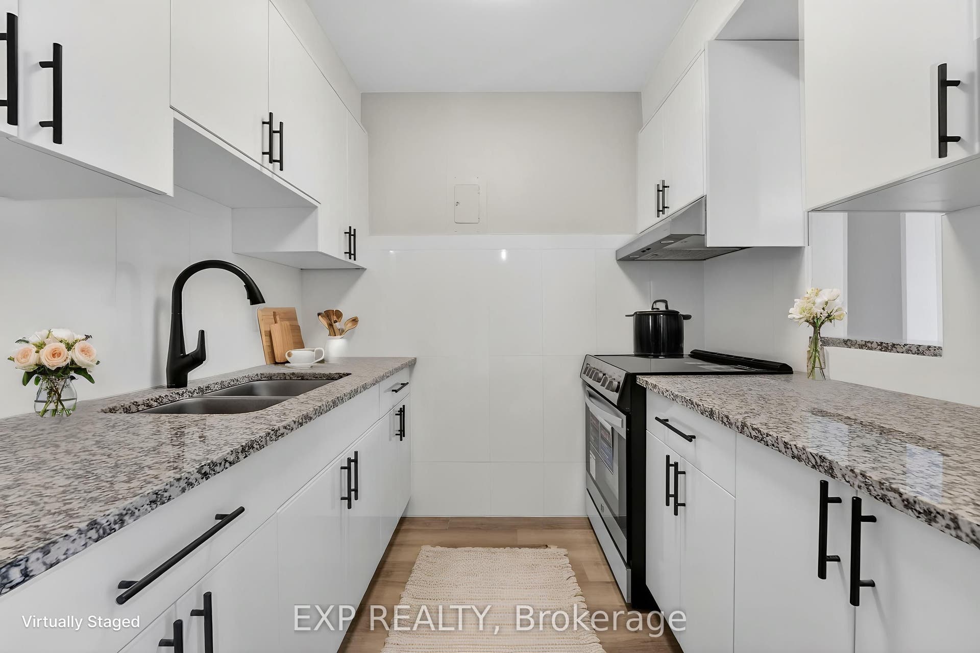 81 Kenwood Drive, Kitchener, Waterloo ON N2B 3H3 81 Kenwood Drive, Kitchener, Waterloo ON N2B 3H3