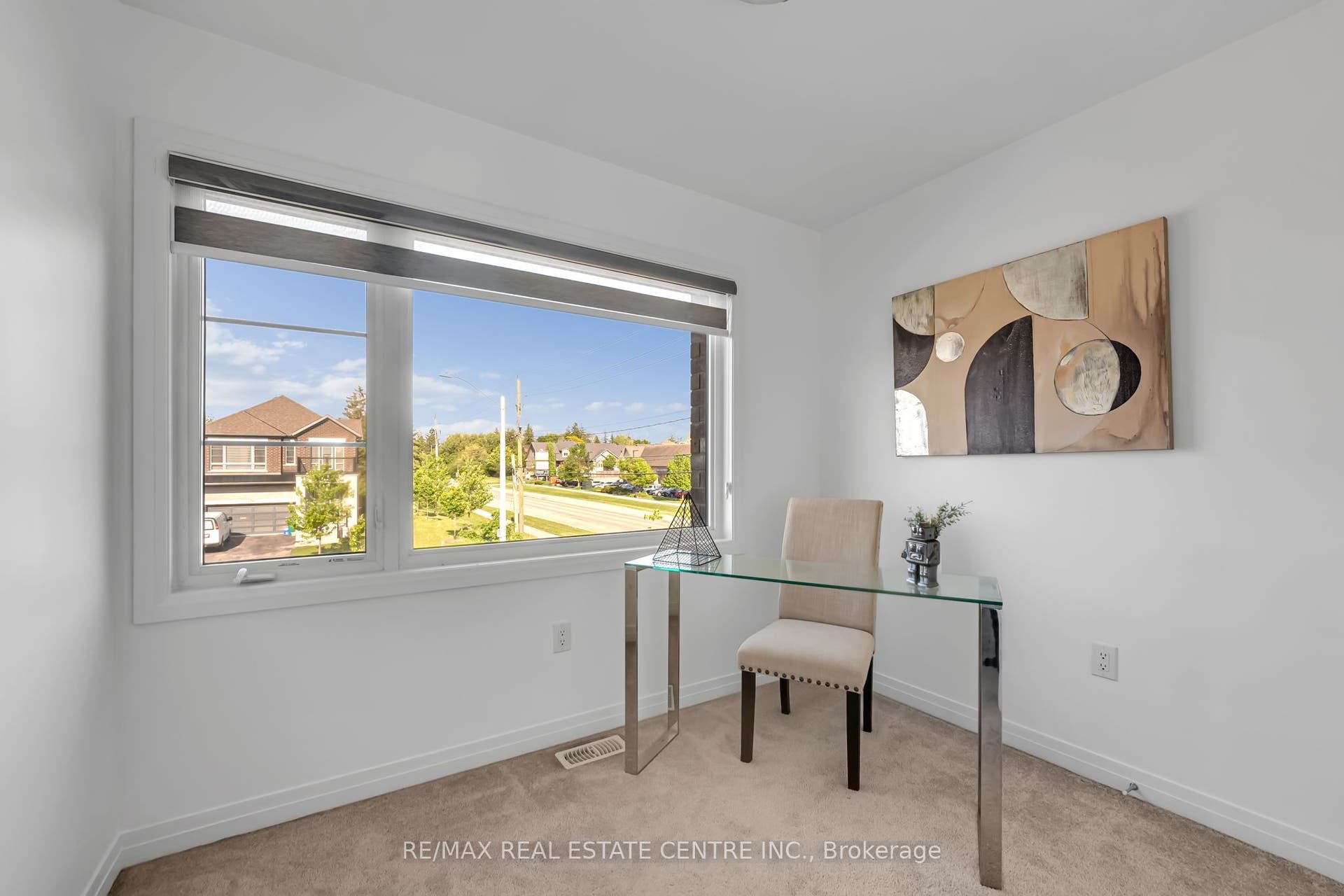 75 Slater Street, Cambridge, Waterloo ON N1R 0C4 75 Slater Street, Cambridge, Waterloo ON N1R 0C4