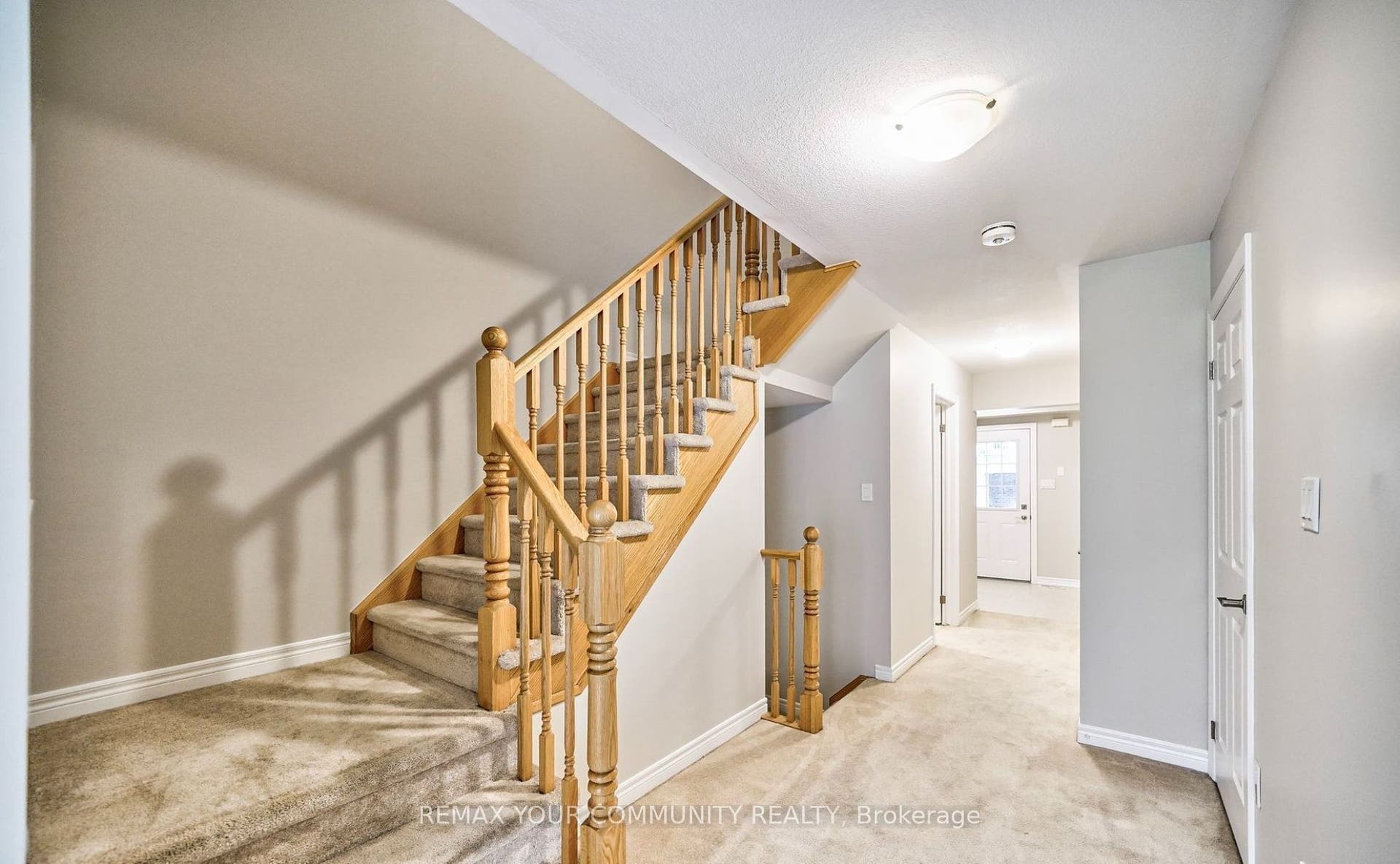 470 Linden Drive, #25, Cambridge, Waterloo ON N3H 4R6 470 Linden Drive, #25, Cambridge, Waterloo ON N3H 4R6