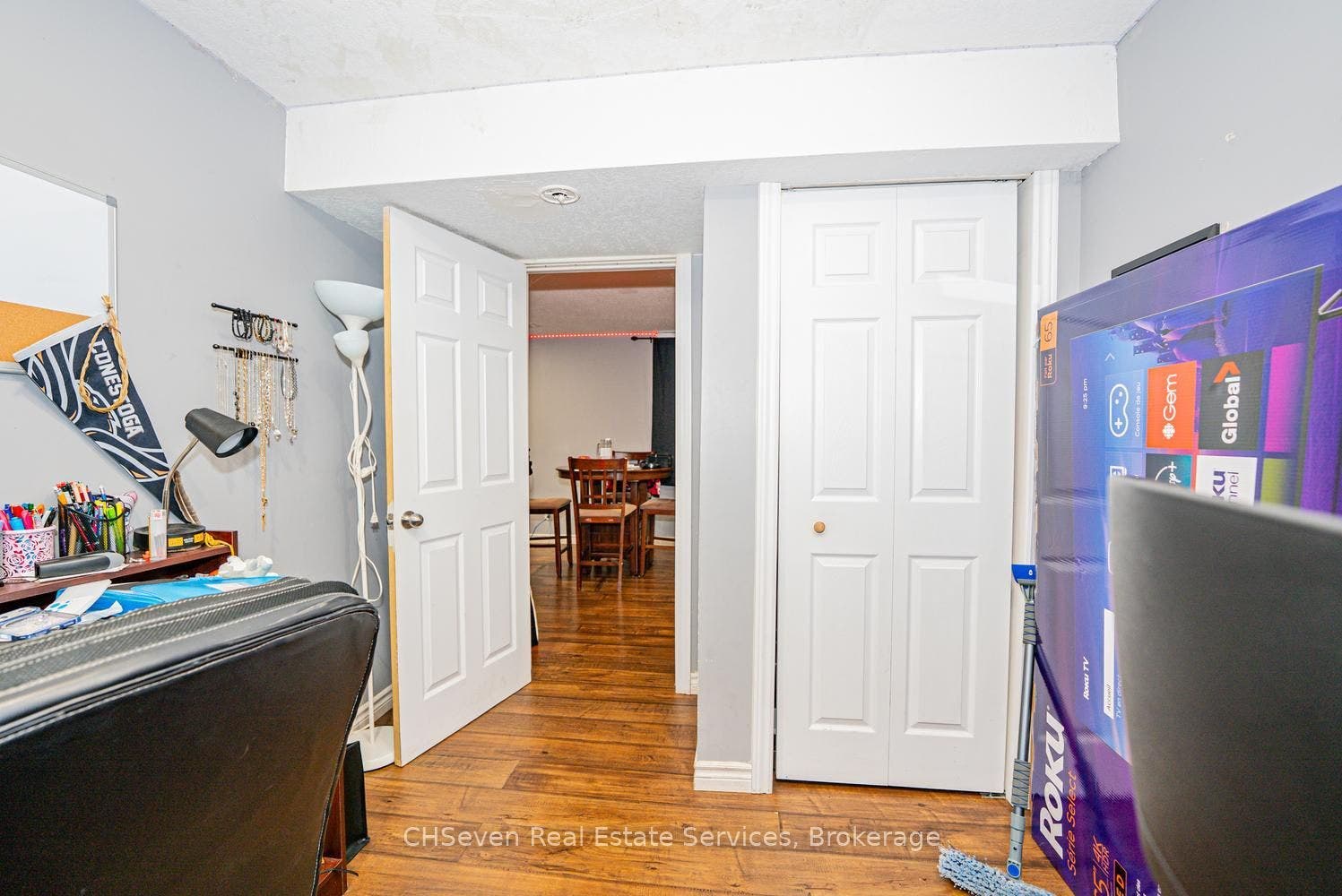 373 Thomas Slee Drive, Kitchener, Waterloo ON N2P 2X5 373 Thomas Slee Drive, Kitchener, Waterloo ON N2P 2X5