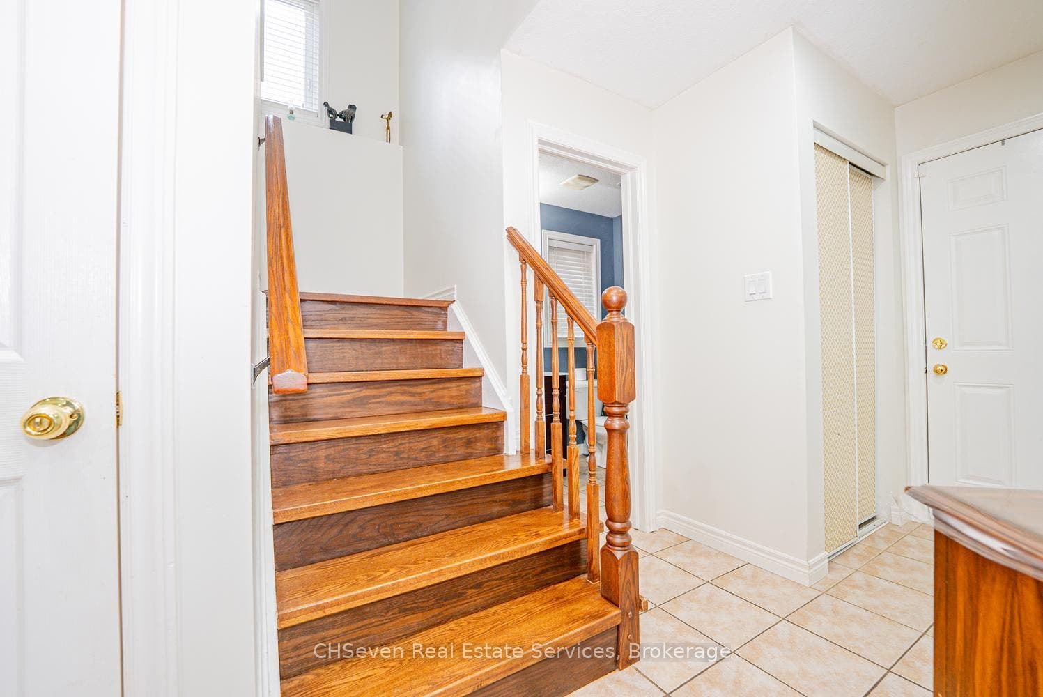 373 Thomas Slee Drive, Kitchener, Waterloo ON N2P 2X5 373 Thomas Slee Drive, Kitchener, Waterloo ON N2P 2X5
