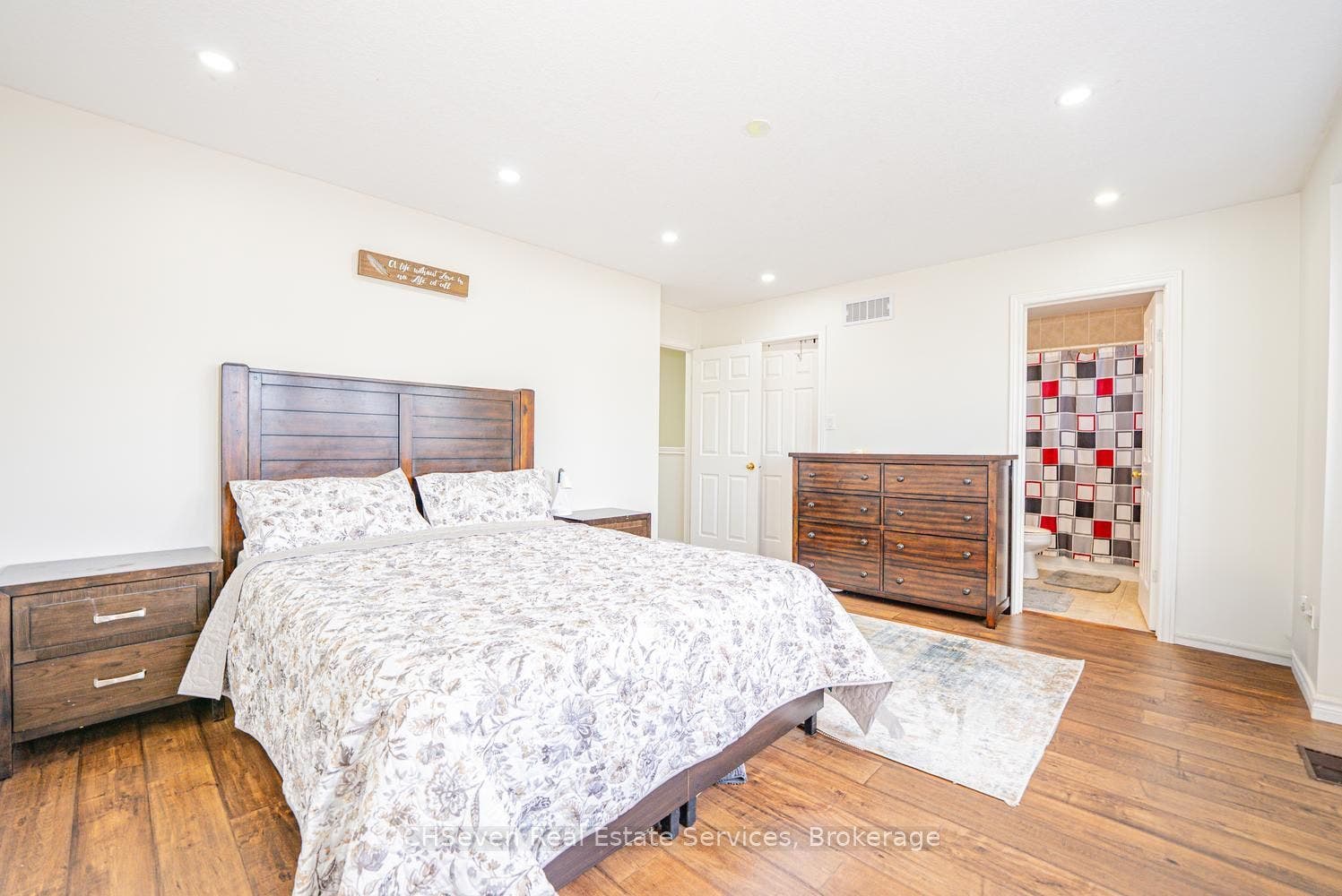 373 Thomas Slee Drive, Kitchener, Waterloo ON N2P 2X5 373 Thomas Slee Drive, Kitchener, Waterloo ON N2P 2X5