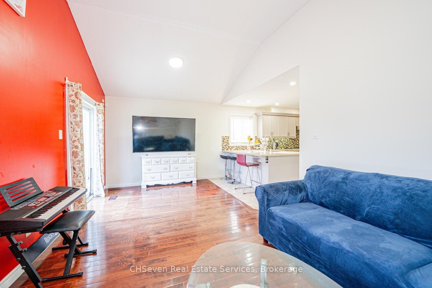 373 Thomas Slee Drive, Kitchener, Waterloo ON N2P 2X5 373 Thomas Slee Drive, Kitchener, Waterloo ON N2P 2X5