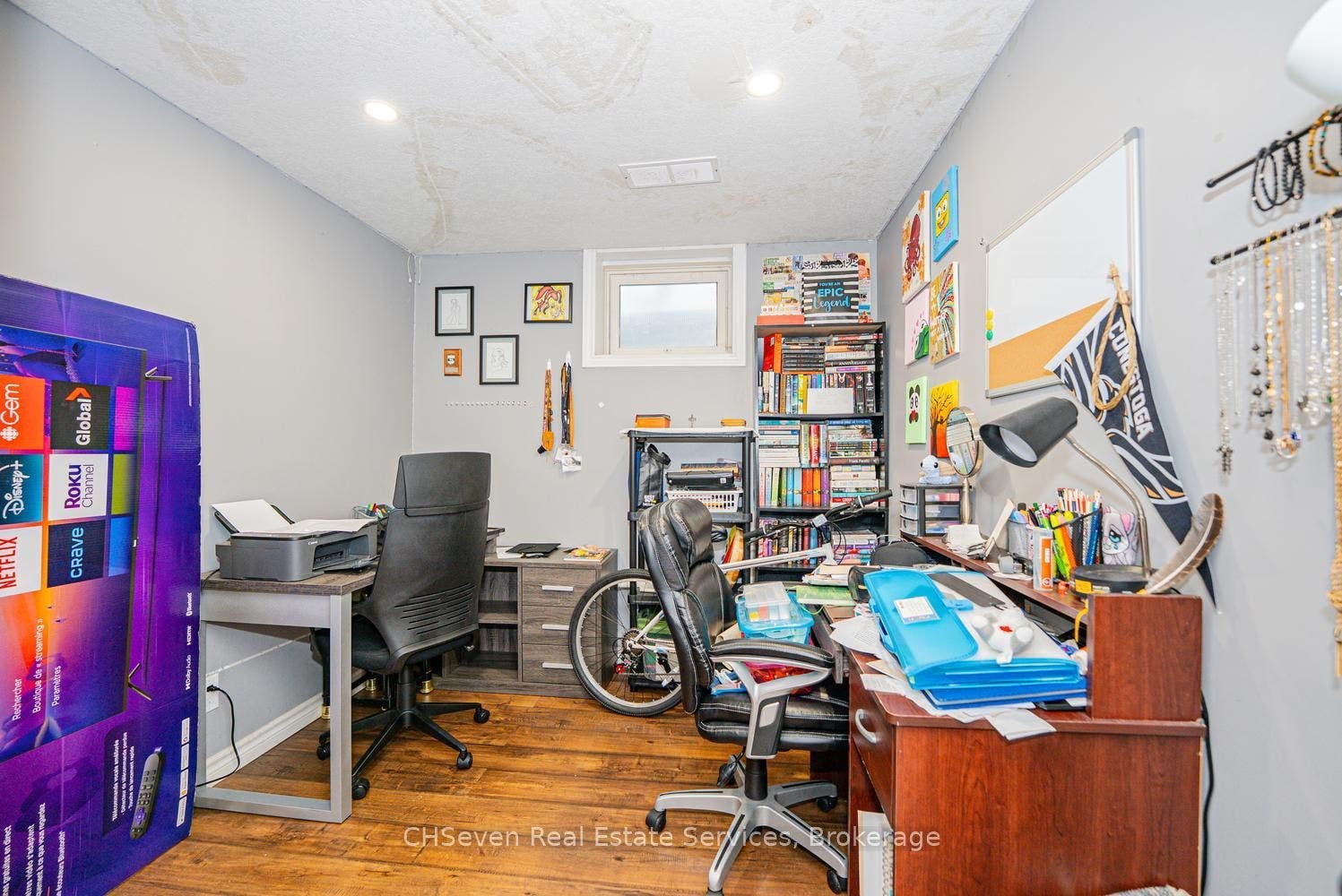 373 Thomas Slee Drive, Kitchener, Waterloo ON N2P 2X5 373 Thomas Slee Drive, Kitchener, Waterloo ON N2P 2X5