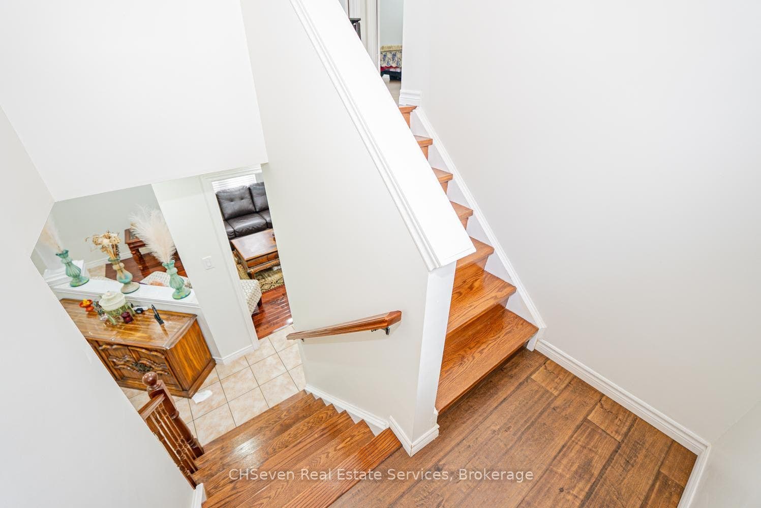 373 Thomas Slee Drive, Kitchener, Waterloo ON N2P 2X5 373 Thomas Slee Drive, Kitchener, Waterloo ON N2P 2X5