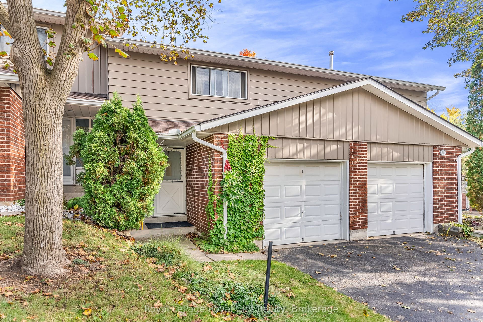 16 Hadati Road, #52, Guelph, Wellington ON N1E 6M2 16 Hadati Road, #52, Guelph, Wellington ON N1E 6M2