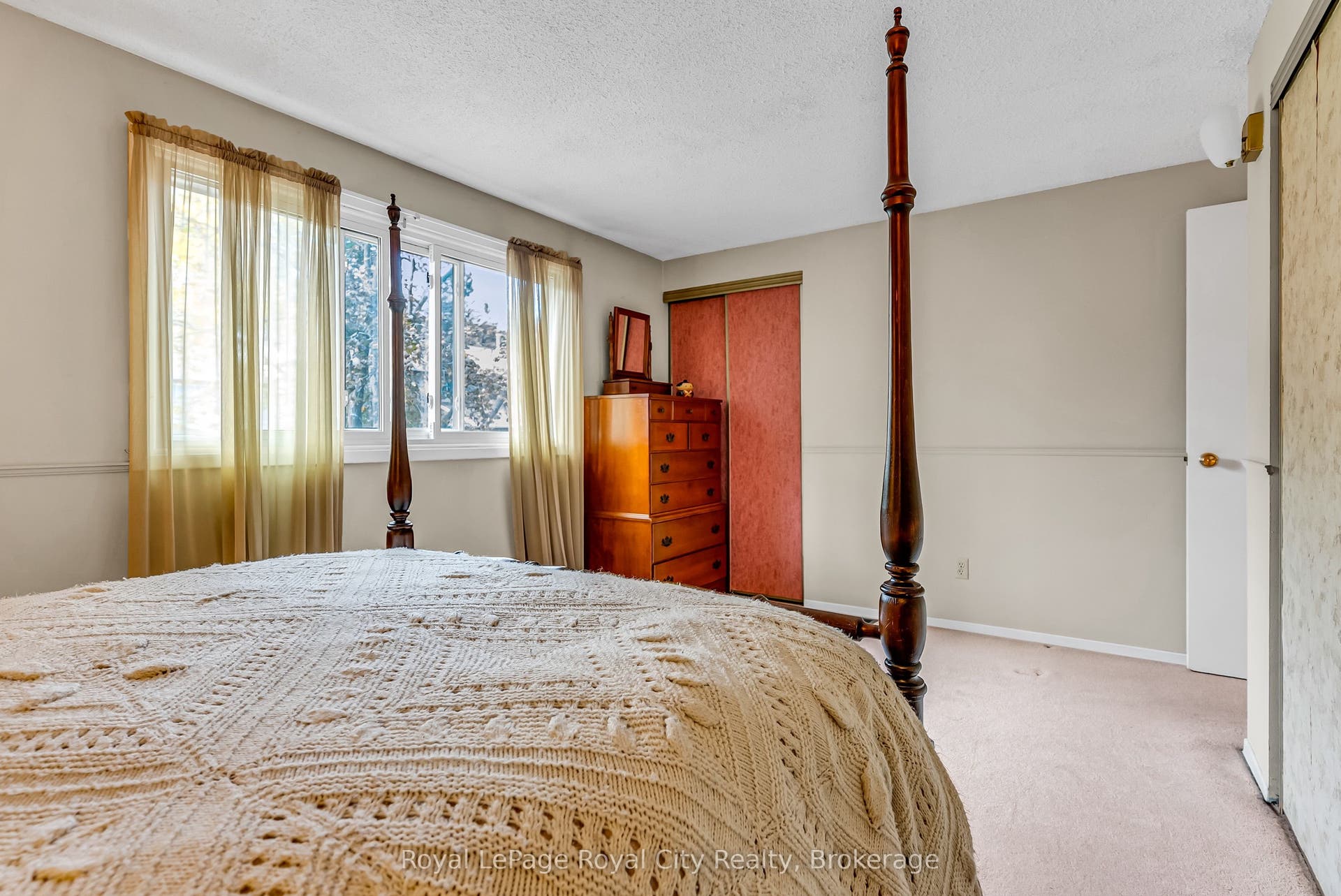 16 Hadati Road, #52, Guelph, Wellington ON N1E 6M2 16 Hadati Road, #52, Guelph, Wellington ON N1E 6M2