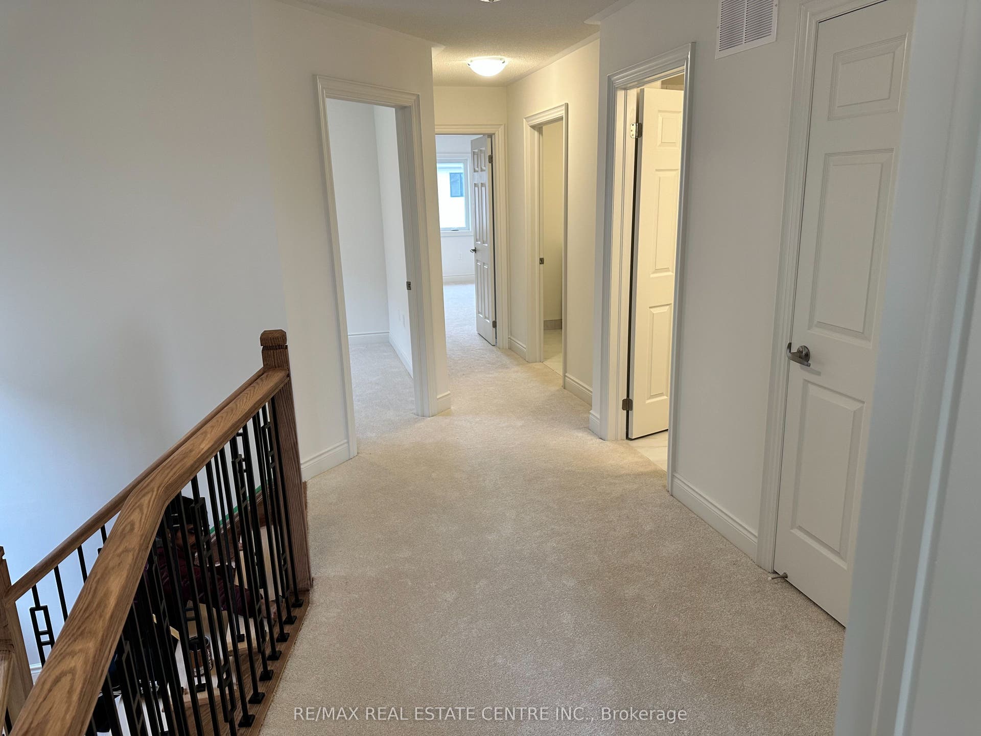 214 Elliot Avenue W, Centre Wellington, Wellington ON N1M 2W3 214 Elliot Avenue W, Centre Wellington, Wellington ON N1M 2W3