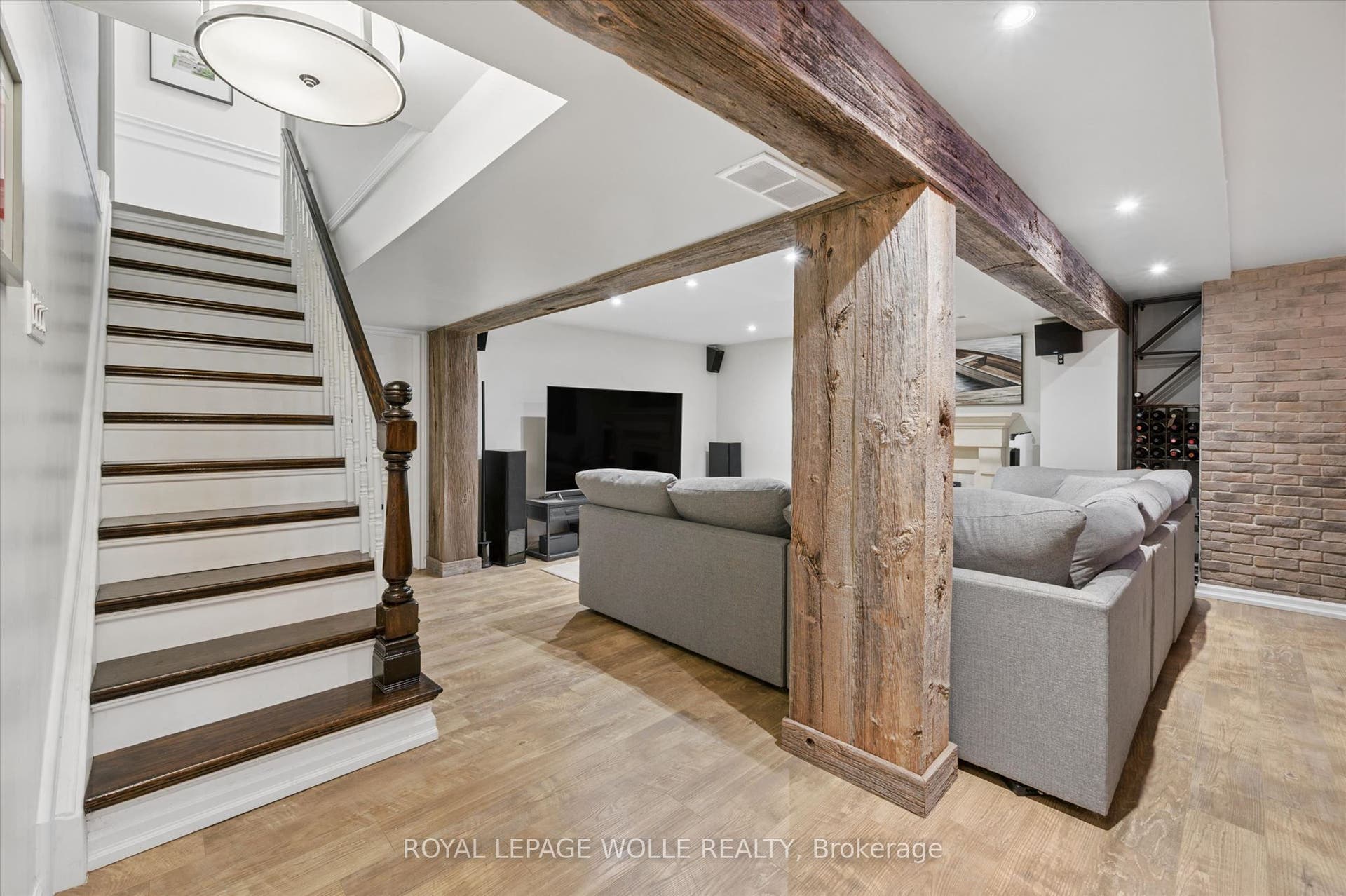 134 Bechtel Drive, Kitchener, Waterloo ON N2P 1S4 134 Bechtel Drive, Kitchener, Waterloo ON N2P 1S4