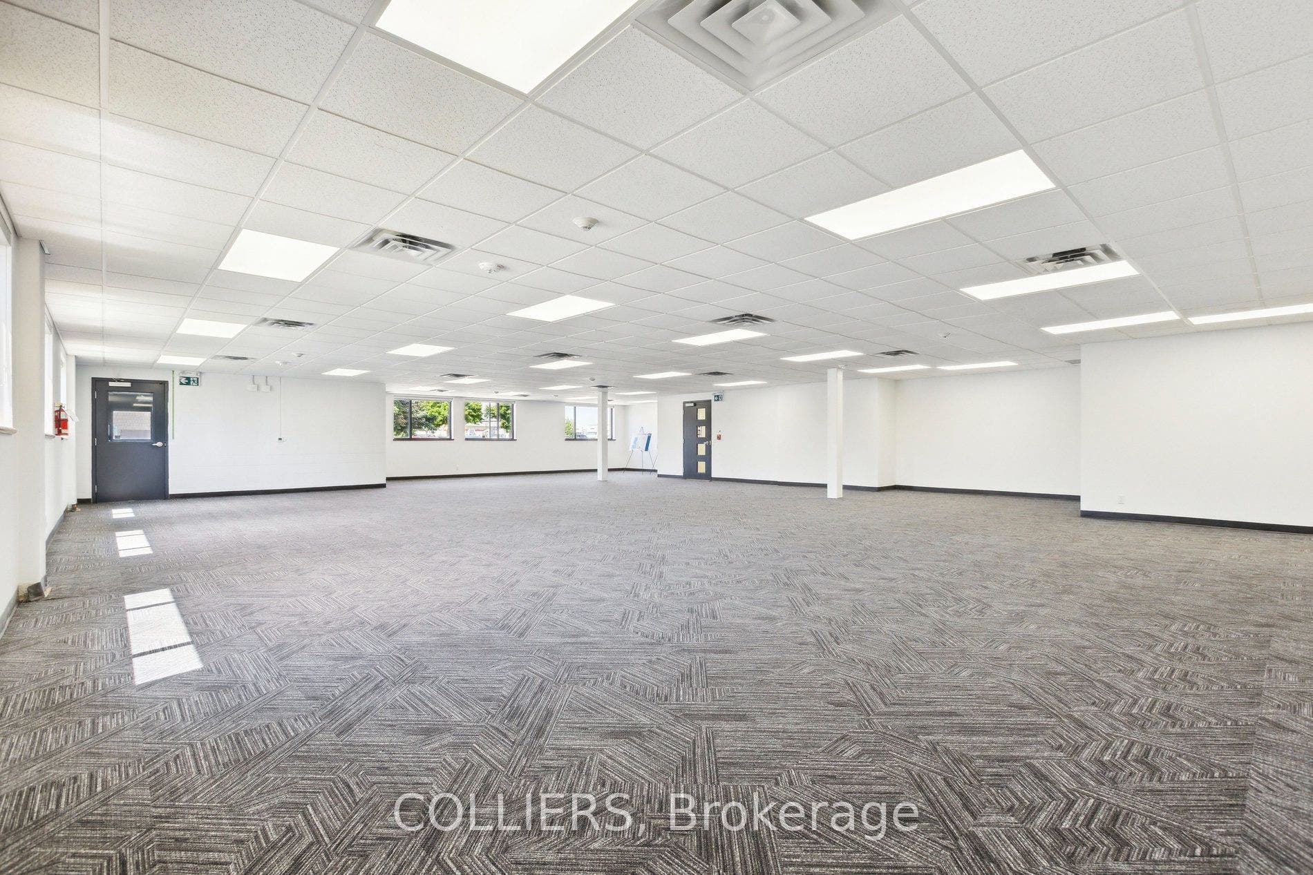370 Speedvale Avenue, #102, Guelph, Wellington ON N1H 7M7 370 Speedvale Avenue, #102, Guelph, Wellington ON N1H 7M7