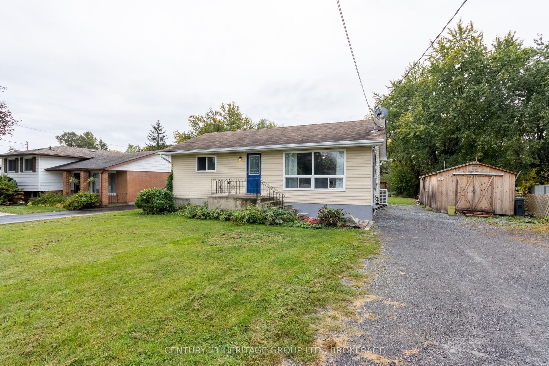 3007 Princess Street, Kingston, Frontenac ON K7L 4V2 3007 Princess Street, Kingston, Frontenac ON K7L 4V2