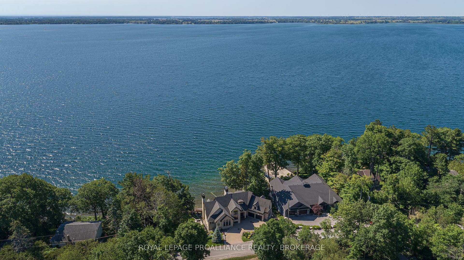 1618 St Lawrence Avenue, Kingston, Frontenac ON K7L 4V1
