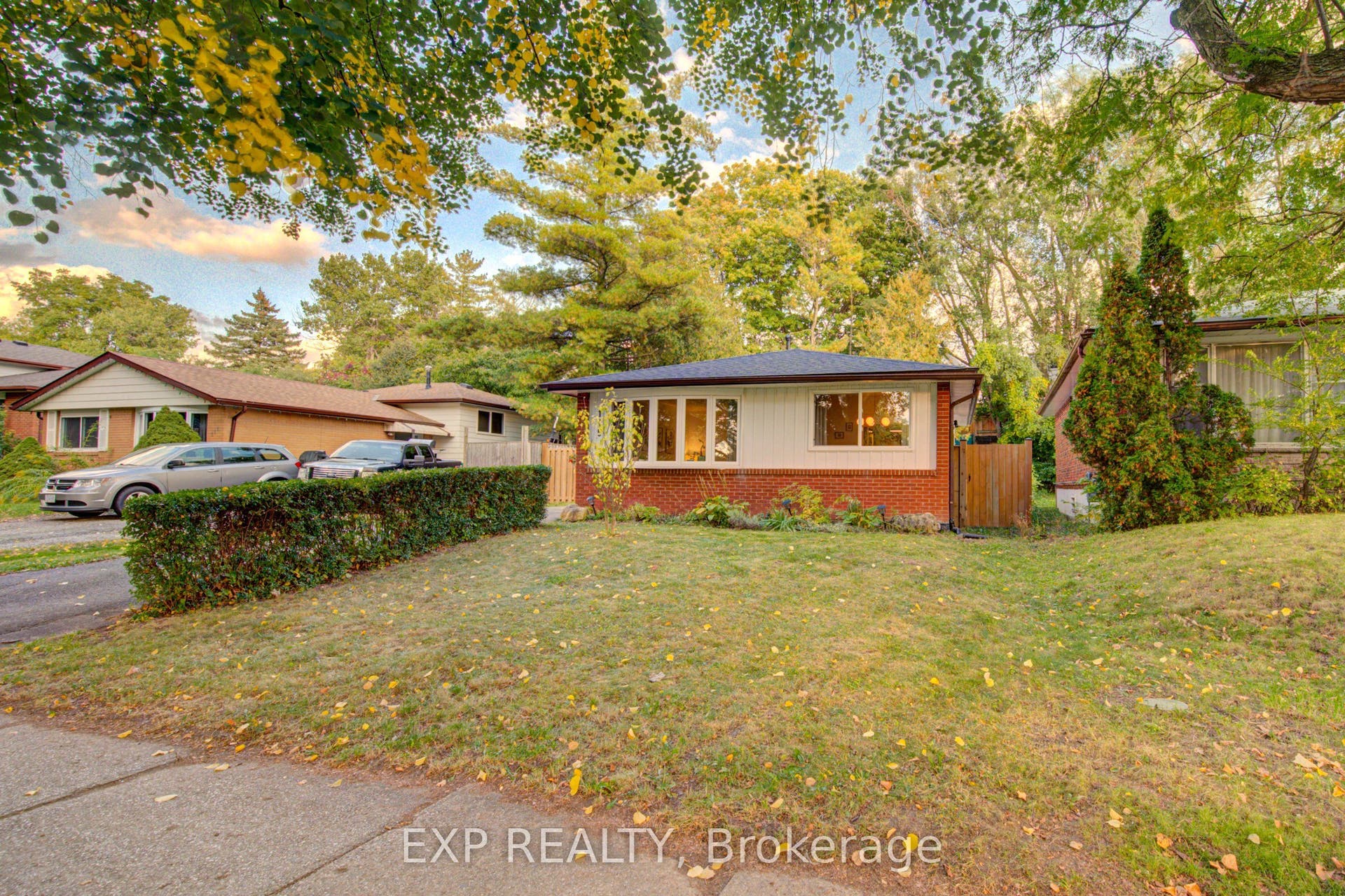 115 Chopin Drive, Kitchener, Waterloo ON N2M 2G3 115 Chopin Drive, Kitchener, Waterloo ON N2M 2G3
