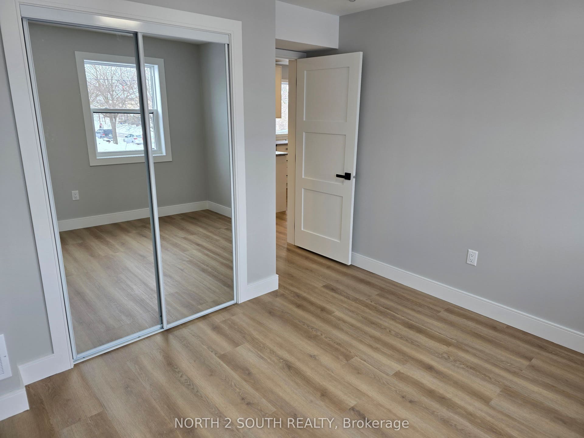 241 Darling Street, #1, Brantford, Brantford ON N3S 3X3 241 Darling Street, #1, Brantford, Brantford ON N3S 3X3