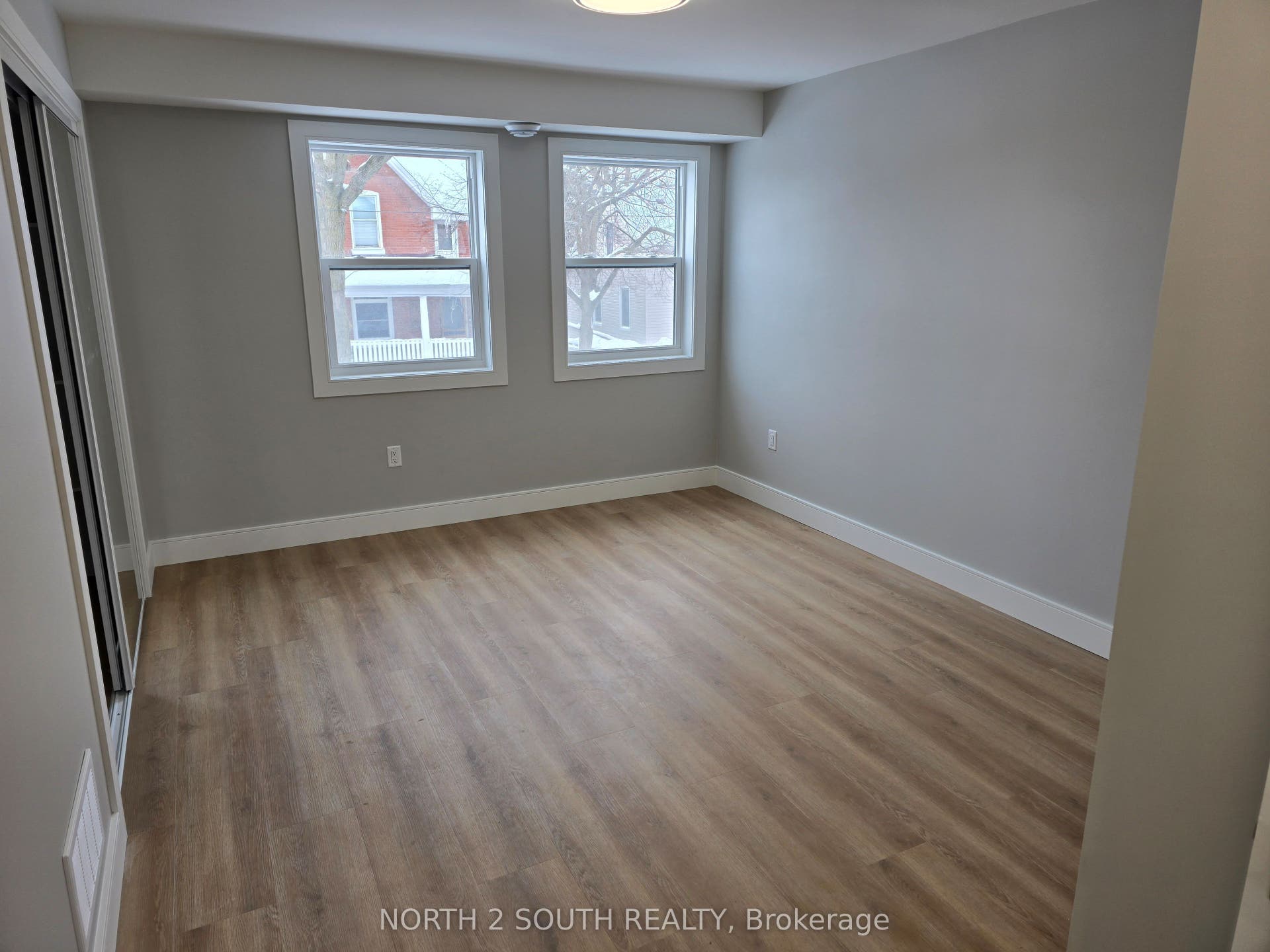 241 Darling Street, #1, Brantford, Brantford ON N3S 3X3 241 Darling Street, #1, Brantford, Brantford ON N3S 3X3