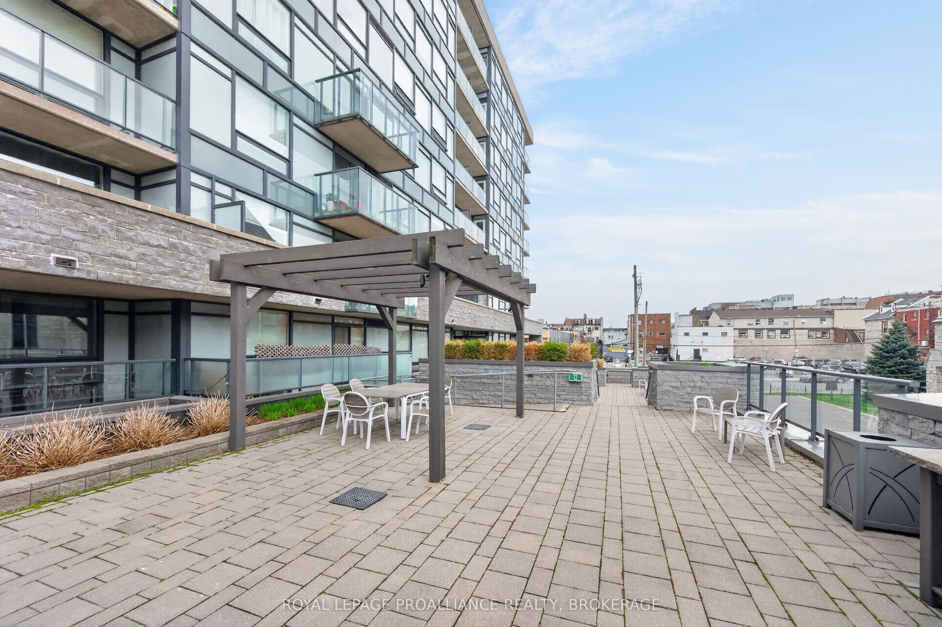 121 Queen Street, #A2, Kingston, Frontenac ON K7K 0G6