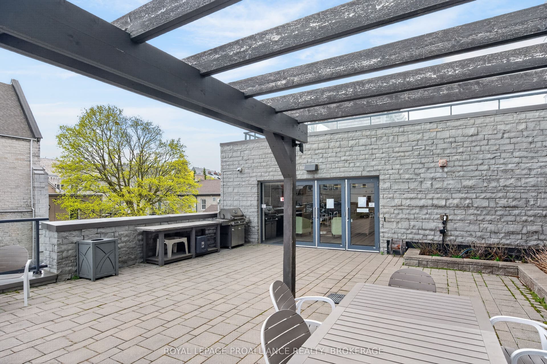 121 Queen Street, #A2, Kingston, Frontenac ON K7K 0G6