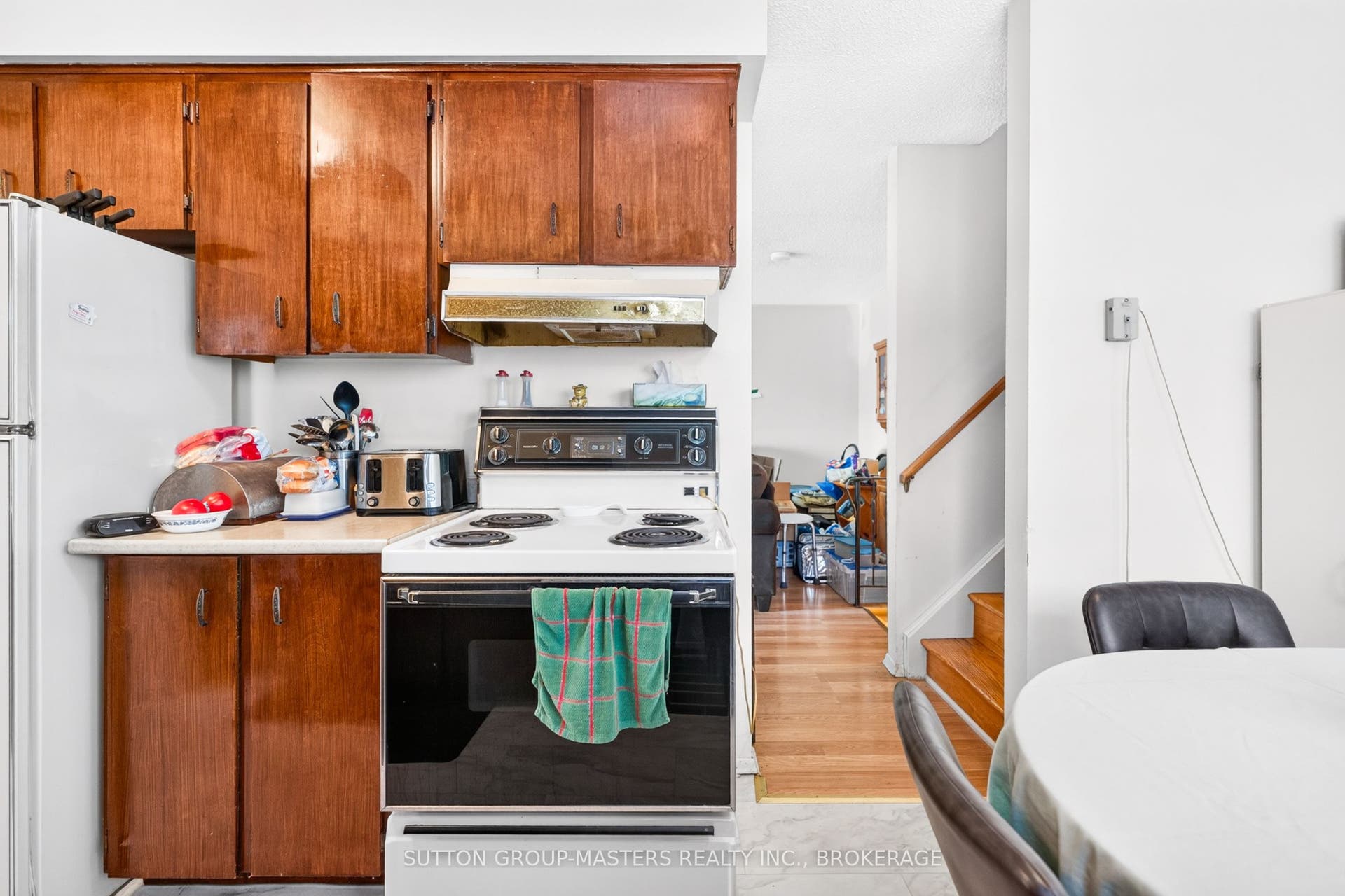 81 Mary Street, Kingston, Frontenac ON K7M 6M5
