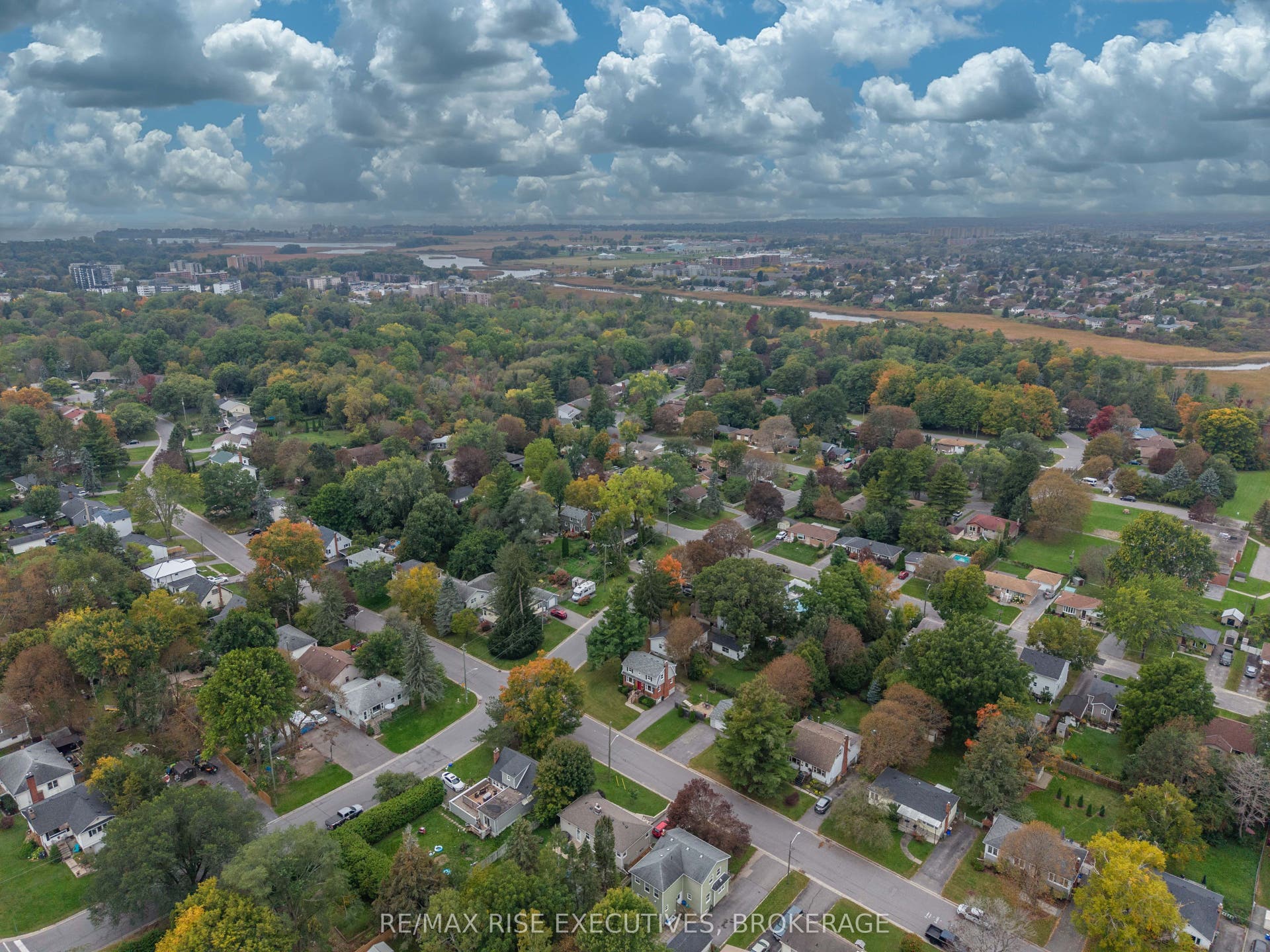 130 Florence Street, Kingston, Frontenac ON K7M 1Y8