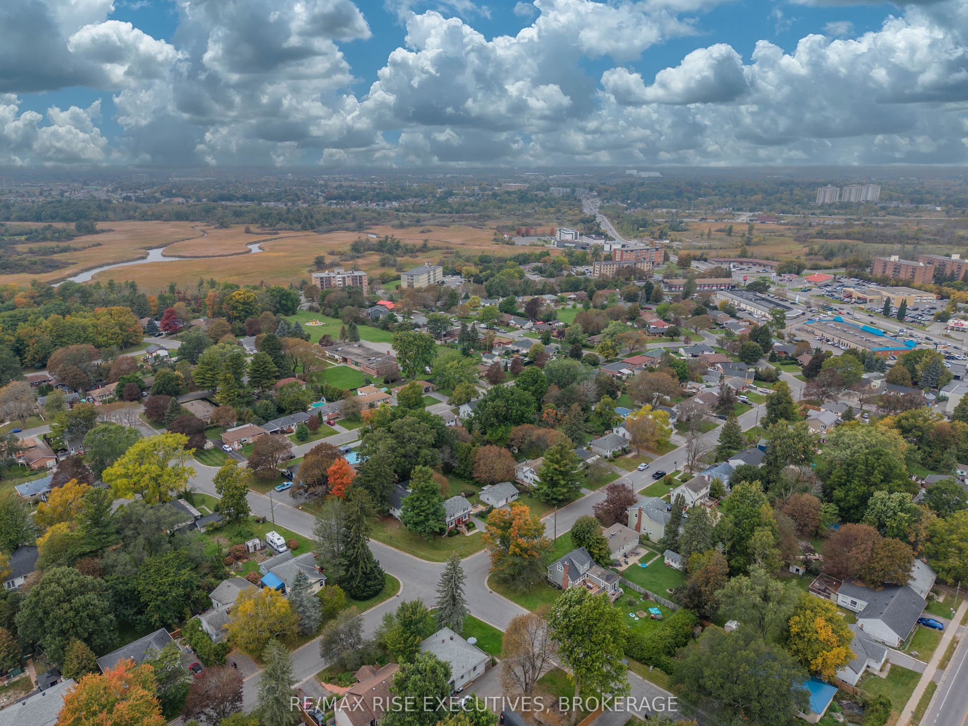 130 Florence Street, Kingston, Frontenac ON K7M 1Y8
